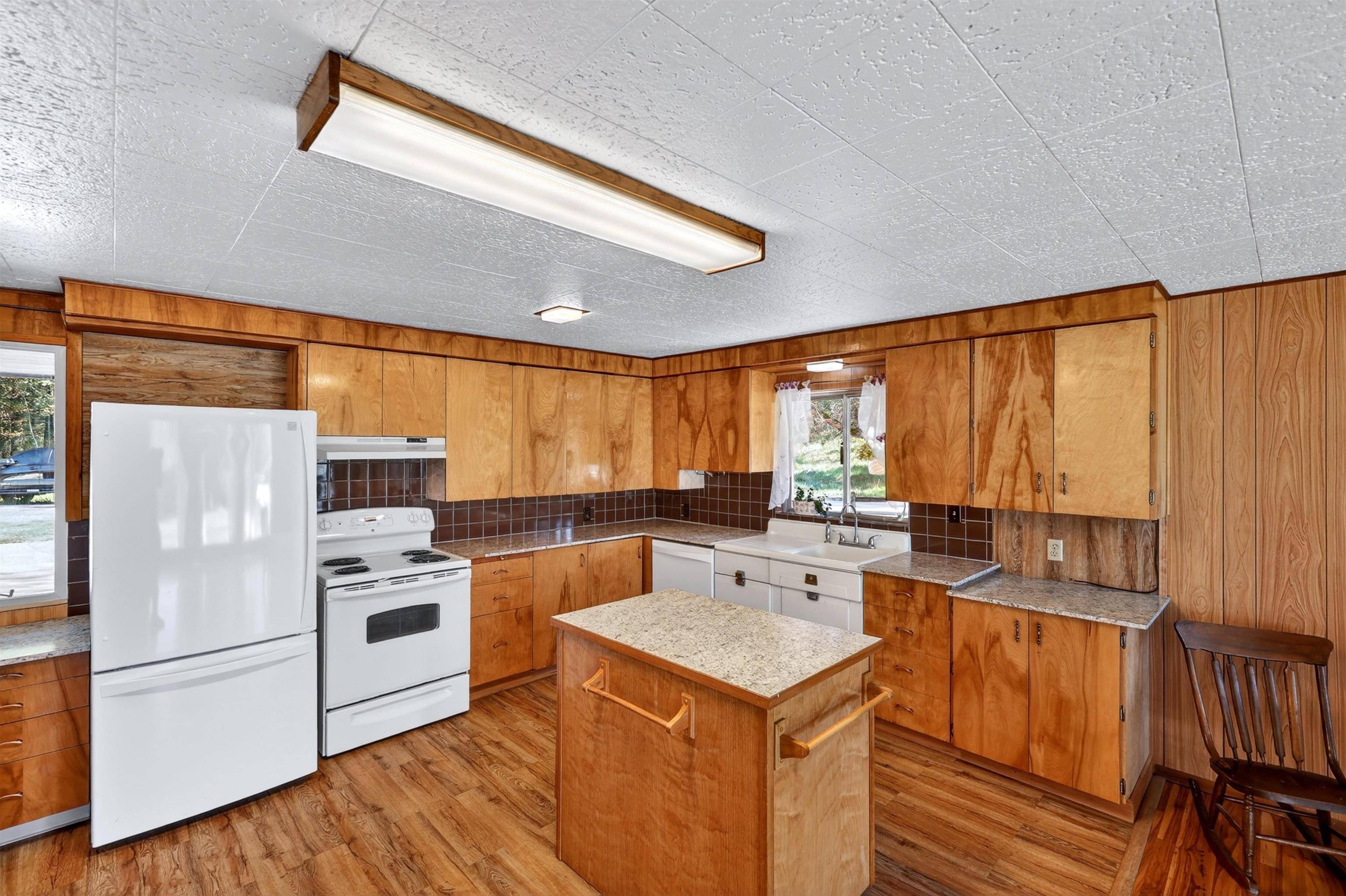 319 N Cass Ave, Newport, WA 99156