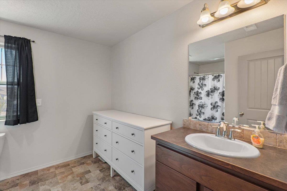 414 S Beeman St, Airway Heights, WA 99001