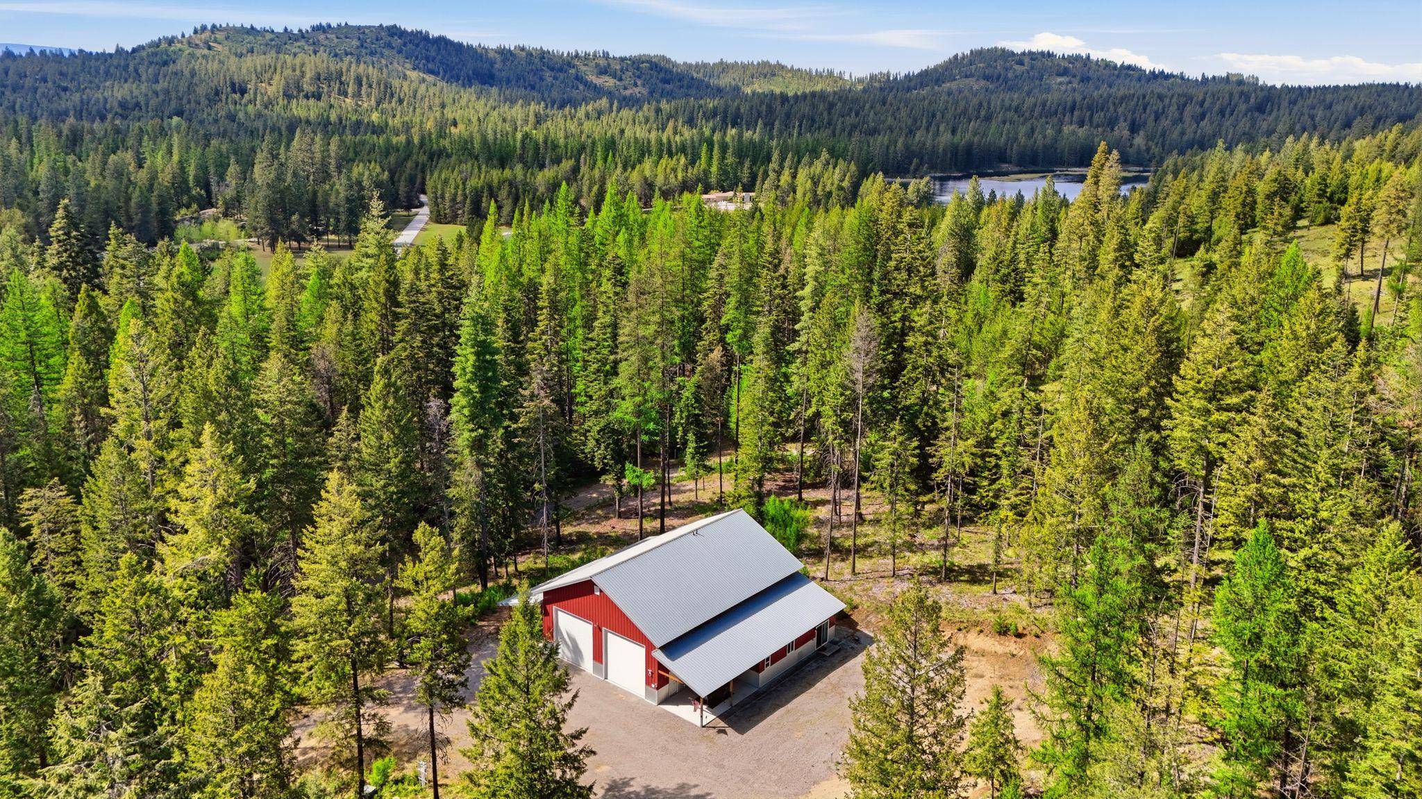 870 McGowen Rd, Newport, WA 99156