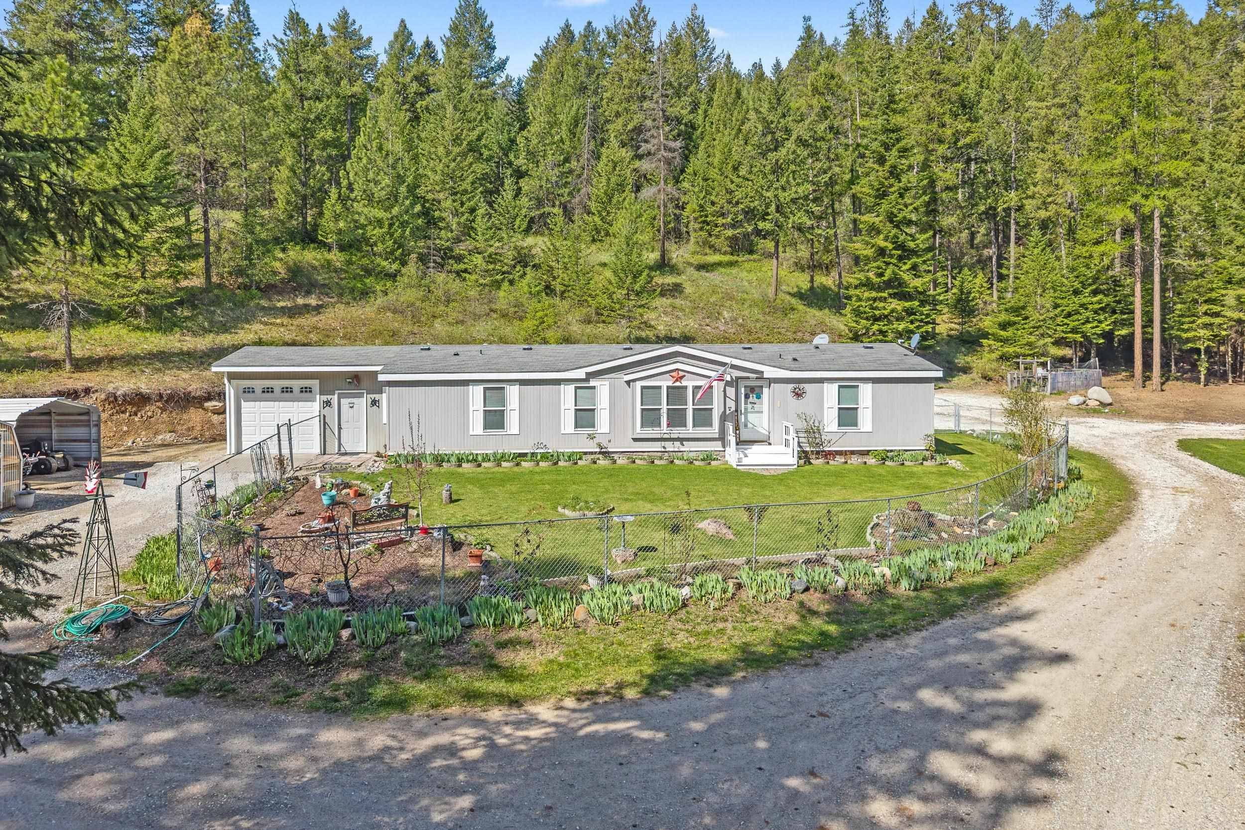 3259 Smola Rd, Chewelah, WA 99109
