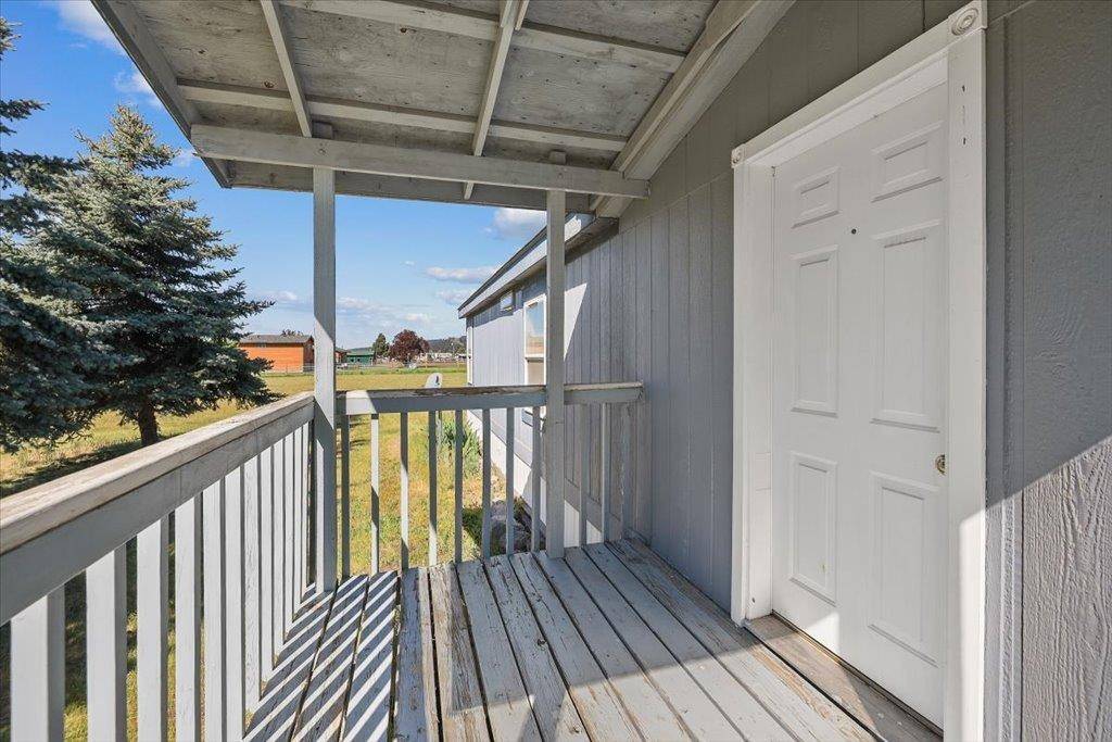 24407 E Dalke Ave, Otis Orchards, WA 99027