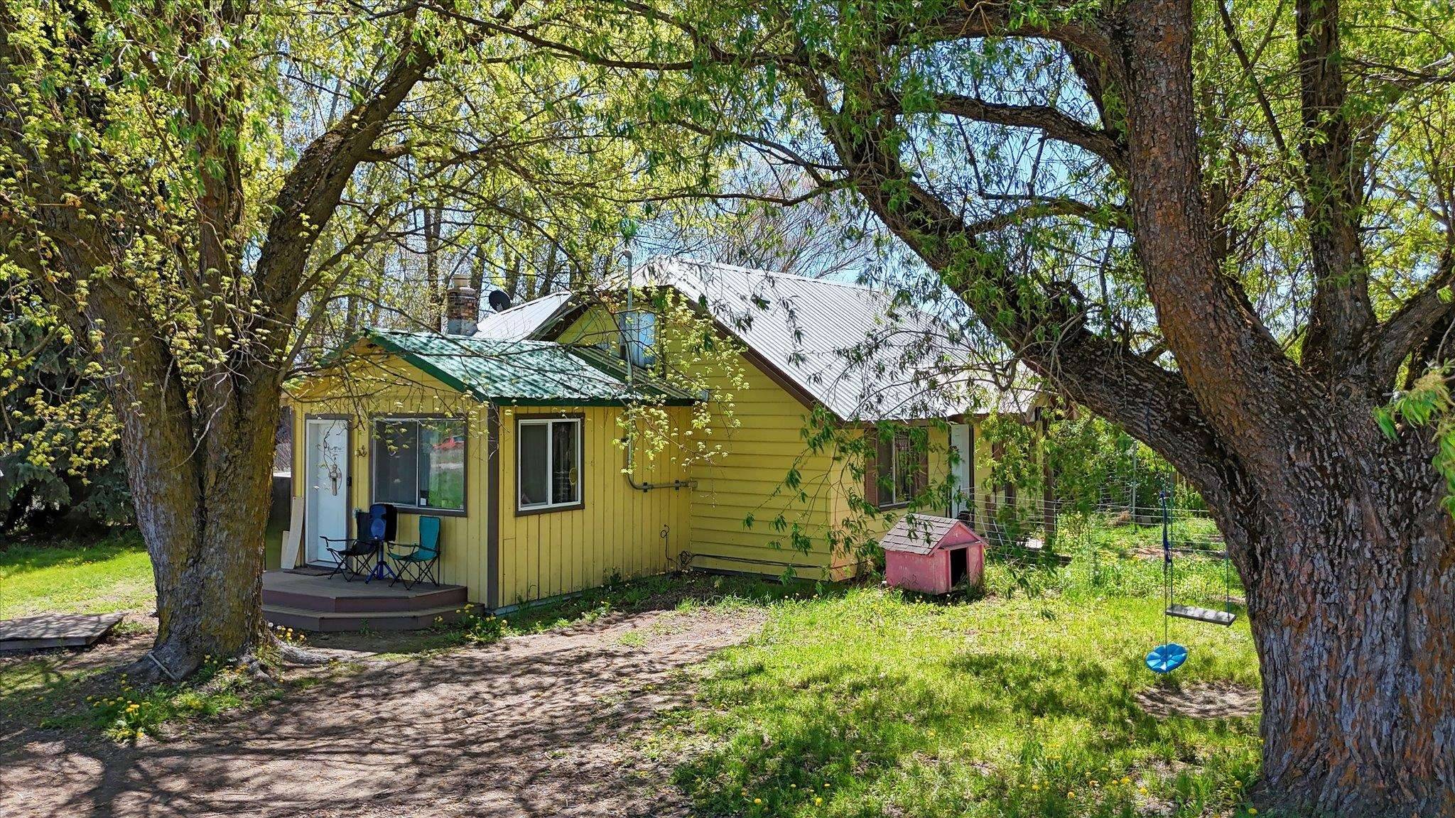 37122 N SPOTTED Rd, Deer Park, WA 99006
