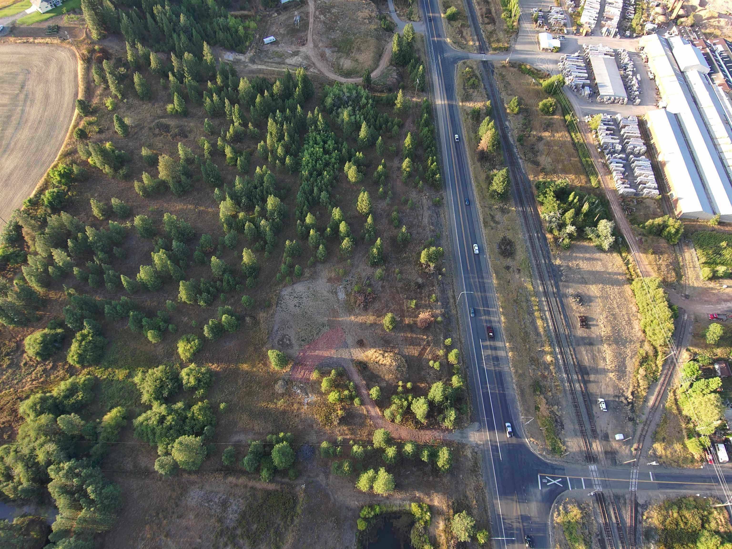 14117 E Gibbs Rd, Mica, WA 99023
