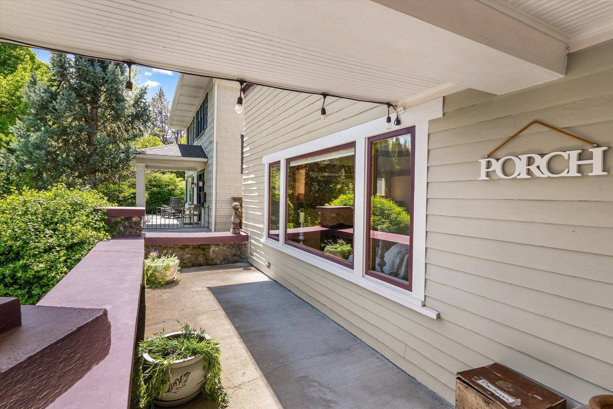 1624 S Tacoma St, Spokane, WA 99203-2804