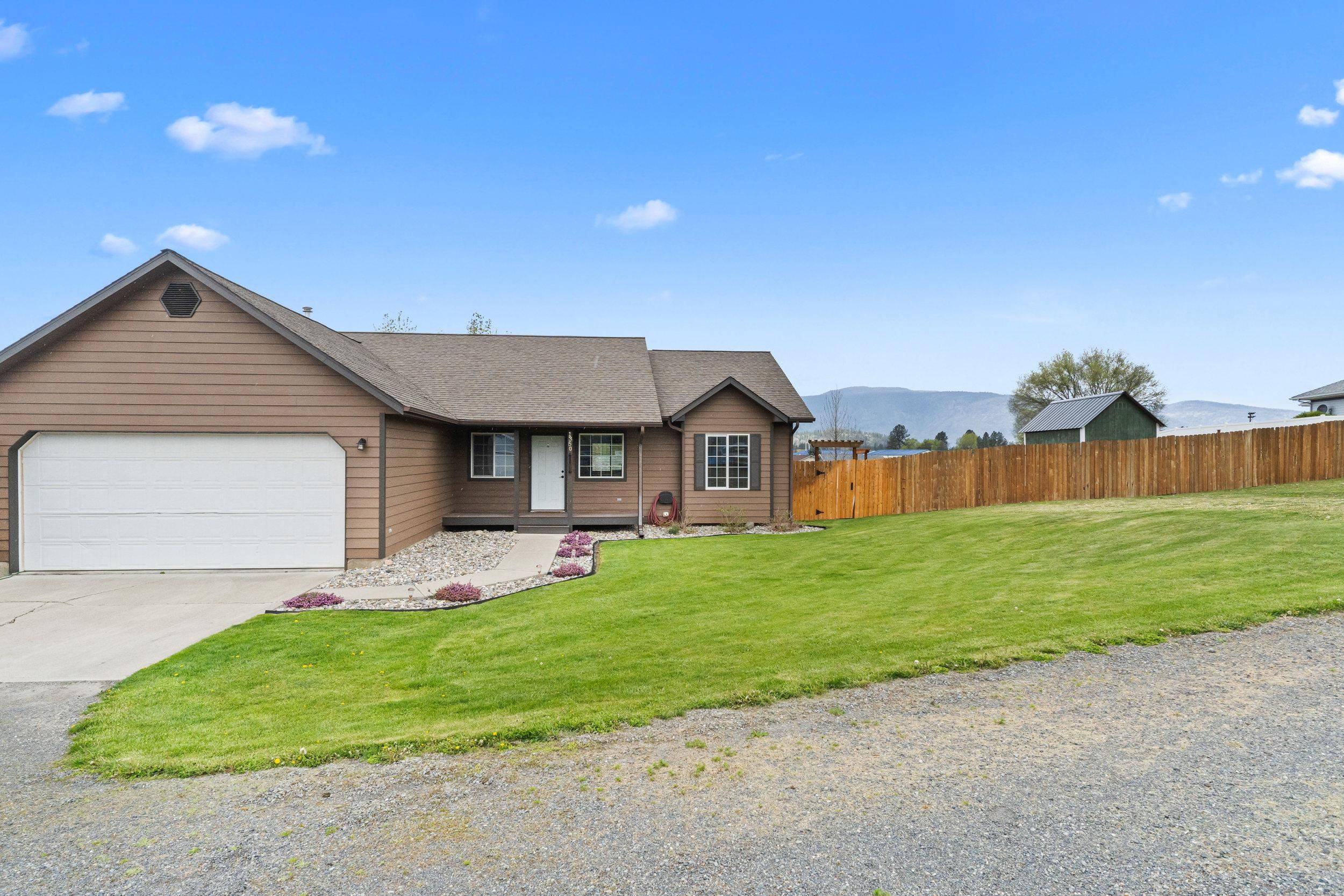 1350 Narcissus Ct, Kettle Falls, WA 99141