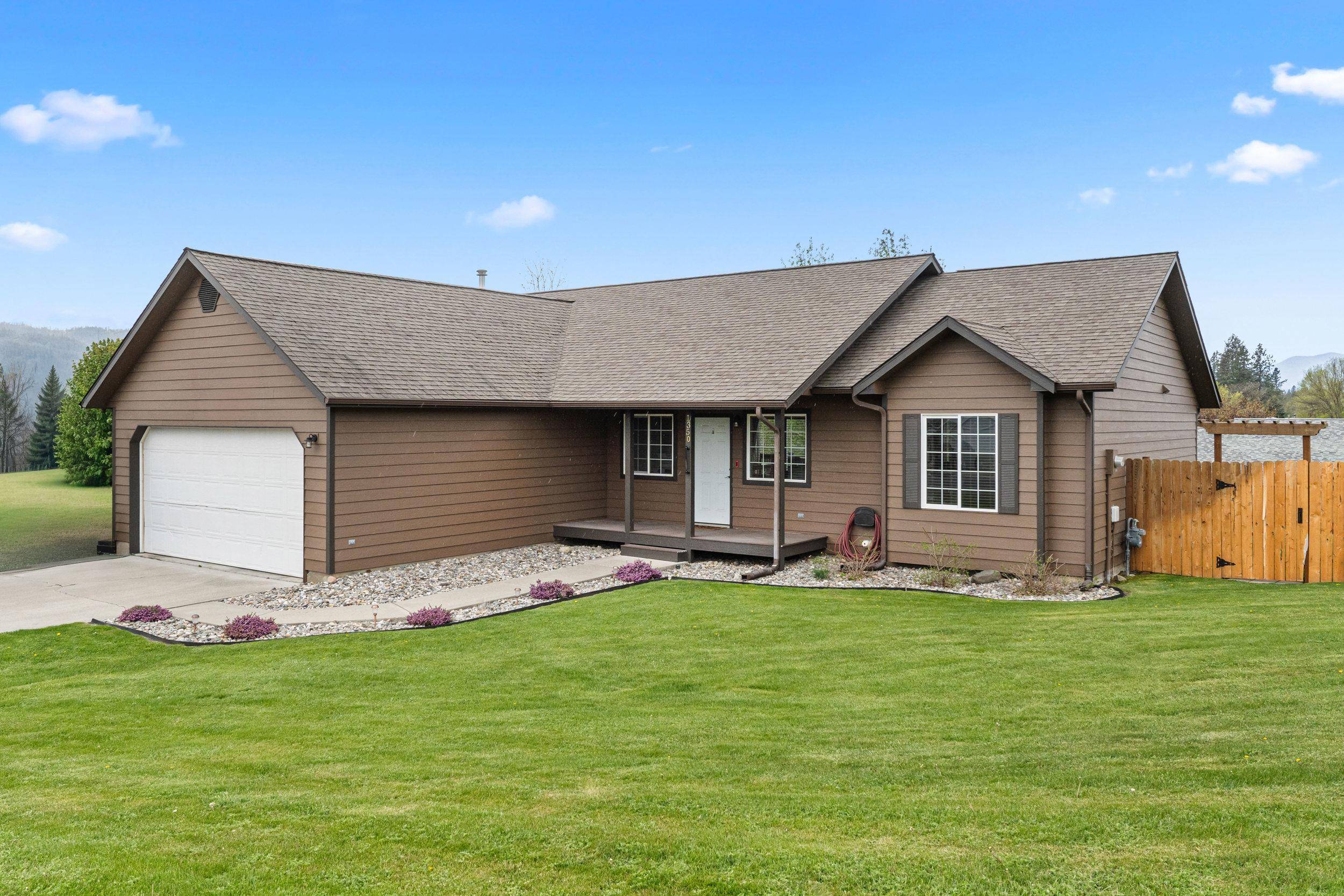 1350 Narcissus Ct, Kettle Falls, WA 99141