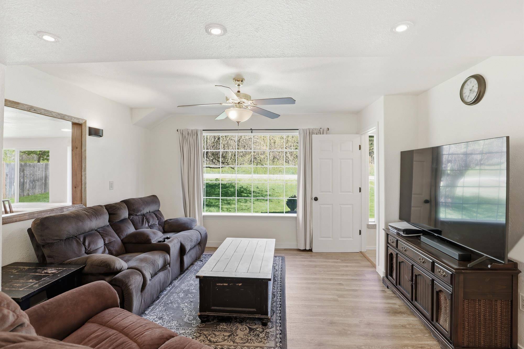 4422 RAILROAD Ave, Clayton, WA 99110