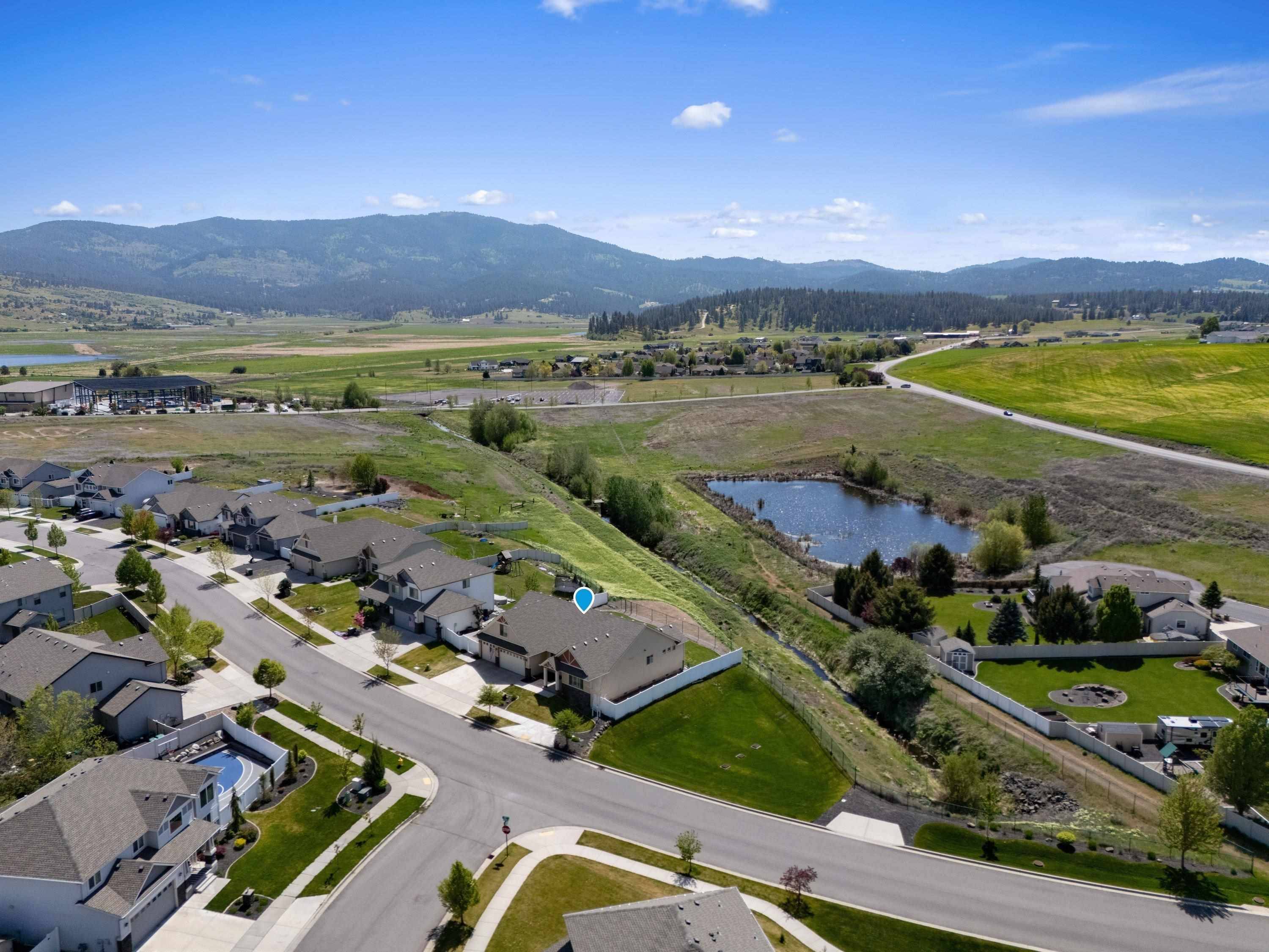 19016 E 15th Ave, Spokane Valley, WA 99016