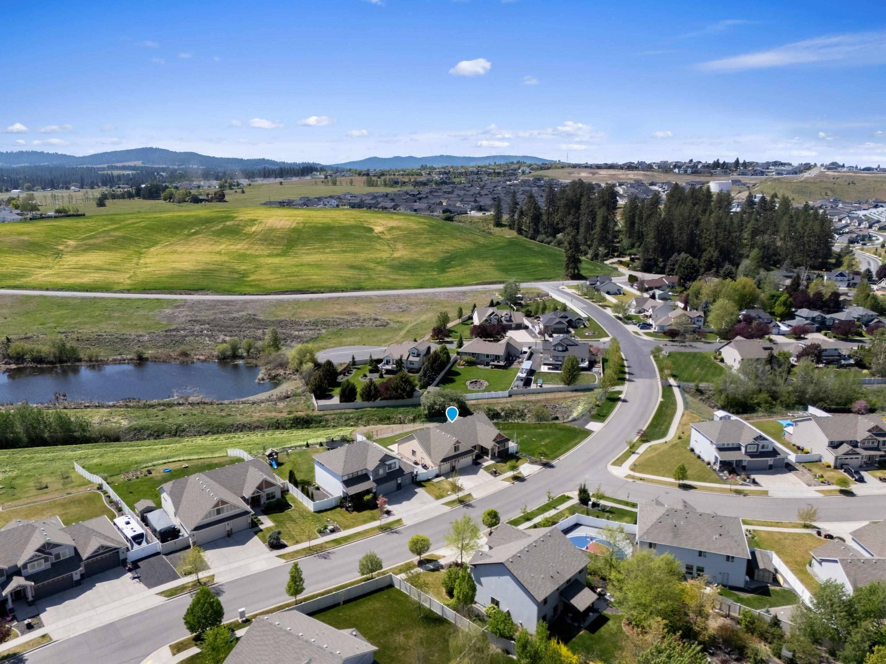 19016 E 15th Ave, Spokane Valley, WA 99016