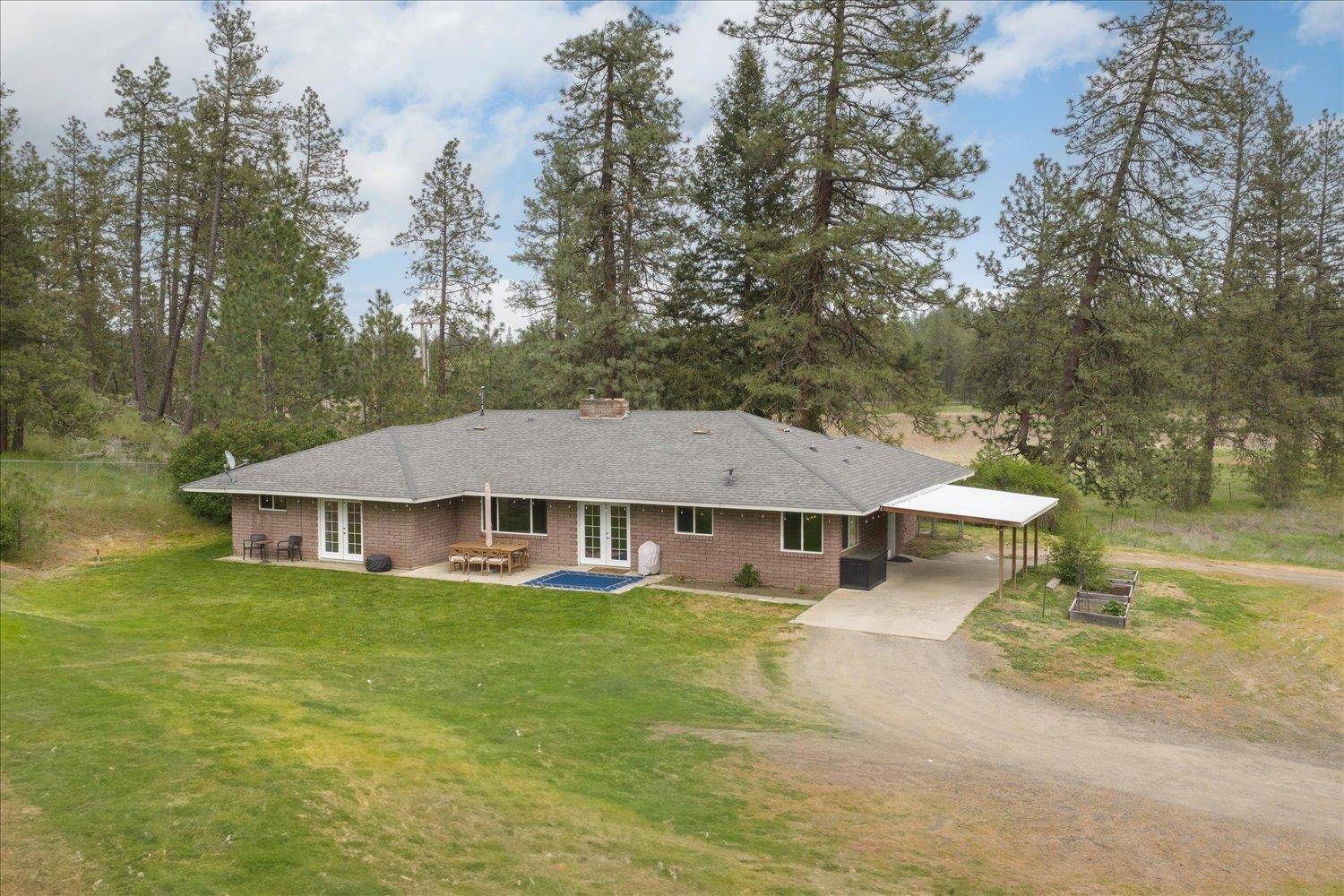 6108 W Depot Springs Rd, Cheney, WA 99004