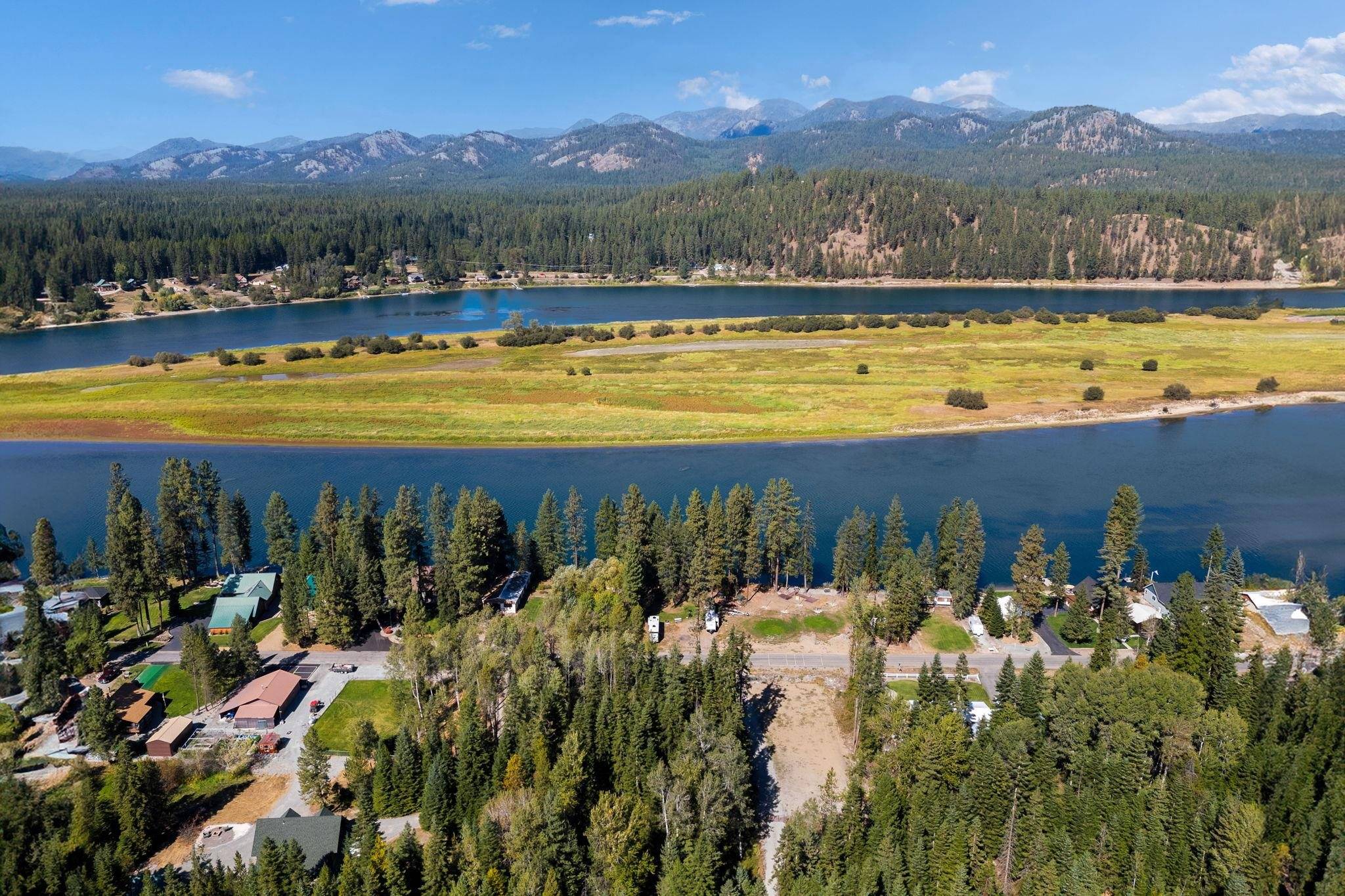 751 Levitch Rd, Newport, WA 99156