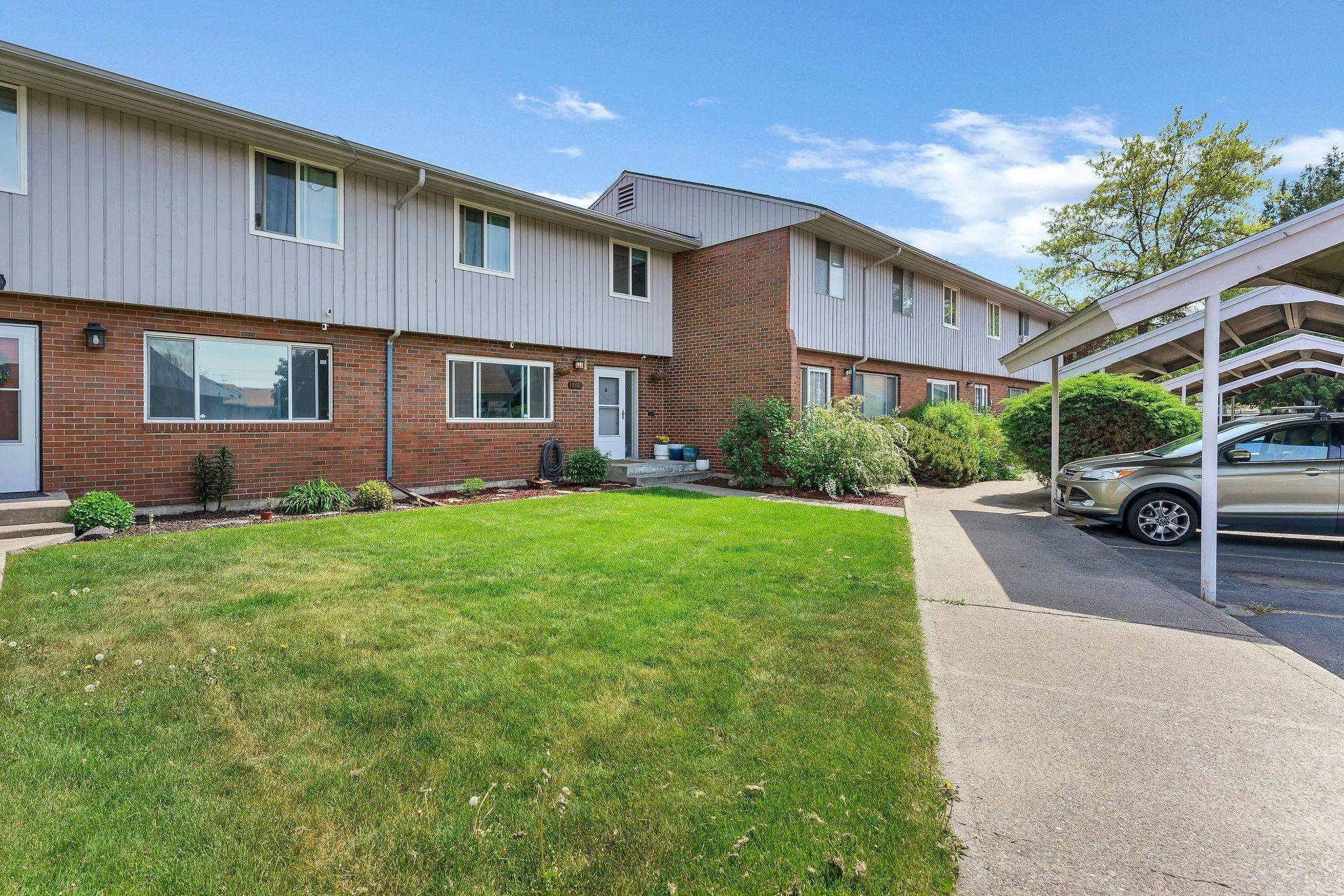 12461 E Olive Ave, Spokane Valley, WA 99216