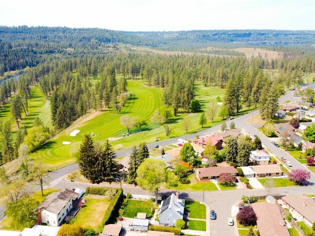 2724 W RIVERVIEW Ave, Spokane, WA 99205