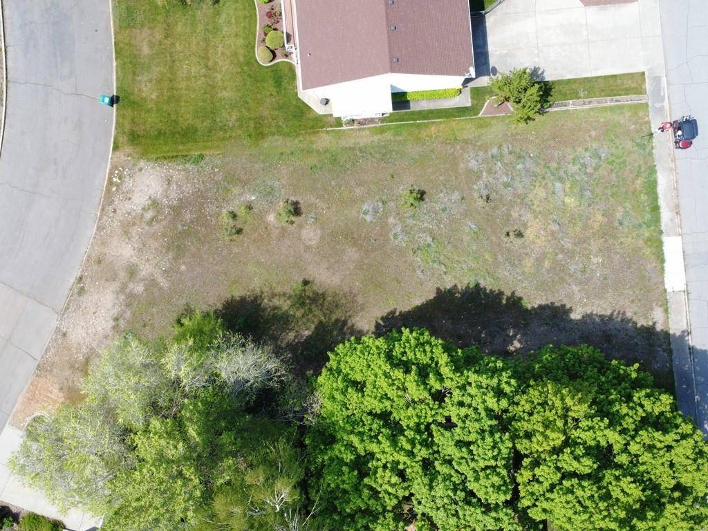 2724 W RIVERVIEW Ave, Spokane, WA 99205