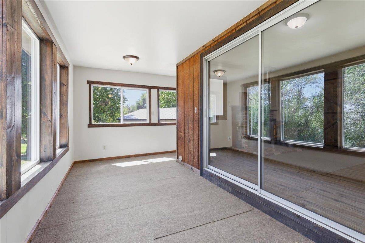 378C Elmer City Access Rd, Coulee Dam, WA 99116