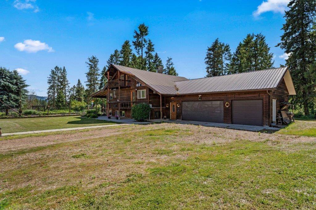 2447 Pierre Lake Rd, Kettle Falls, WA 99141
