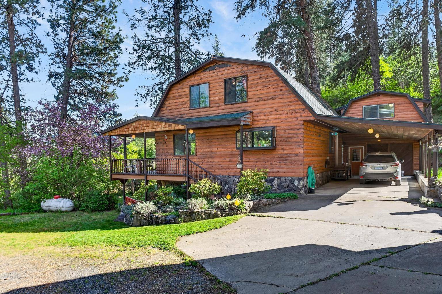 59 Bisbee Creek Ln, Kettle Falls, WA 99141