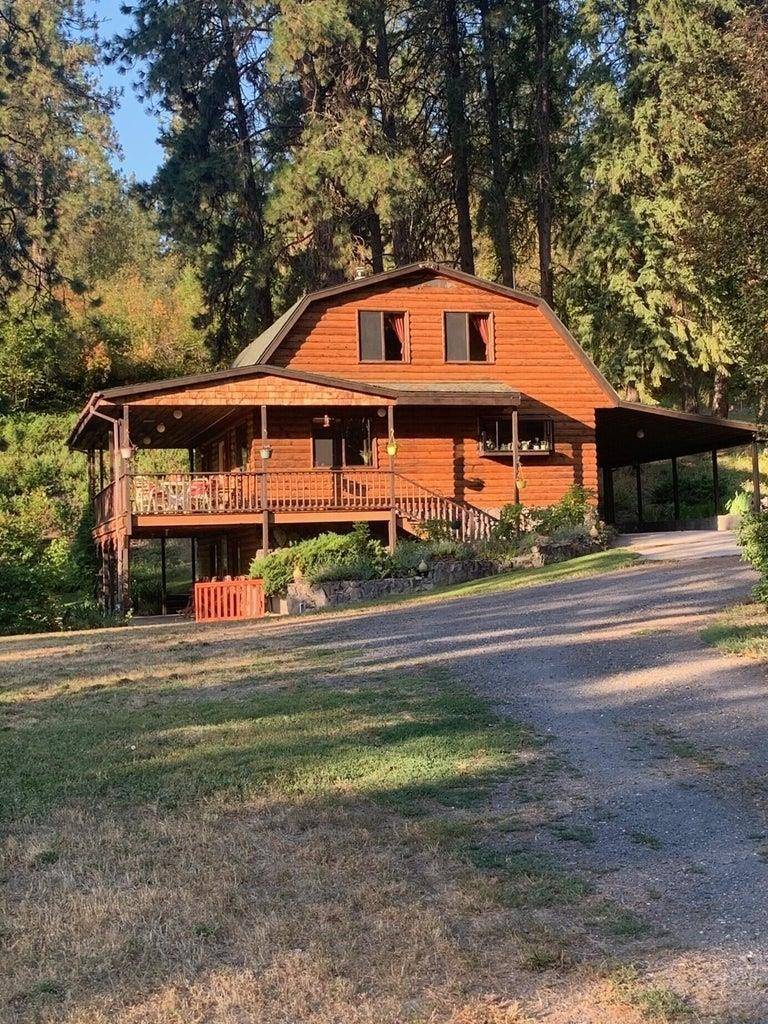 59 Bisbee Creek Ln, Kettle Falls, WA 99141