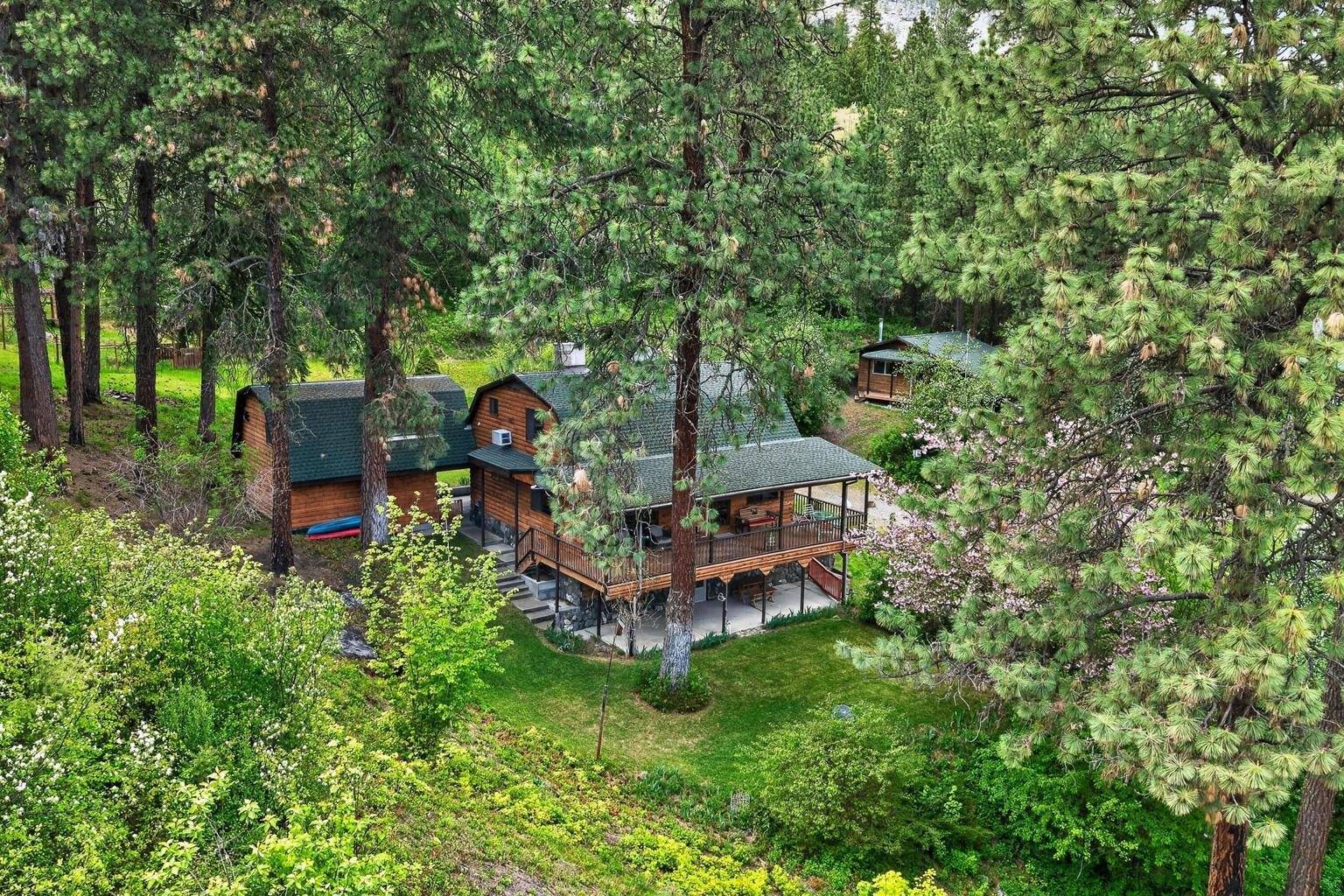 59 Bisbee Creek Ln, Kettle Falls, WA 99141