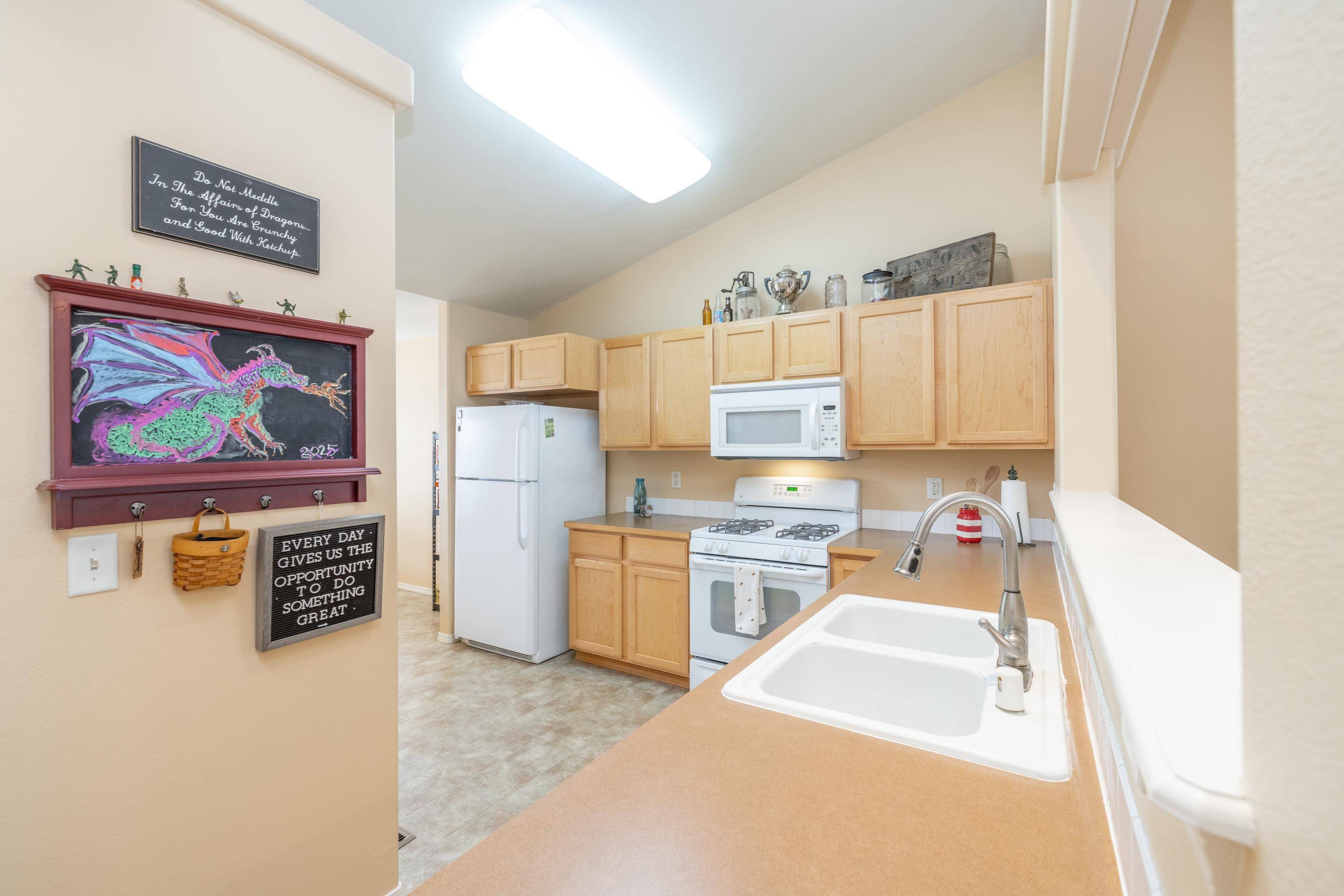 1720 W BRIAR Ln, Spokane, WA 99208