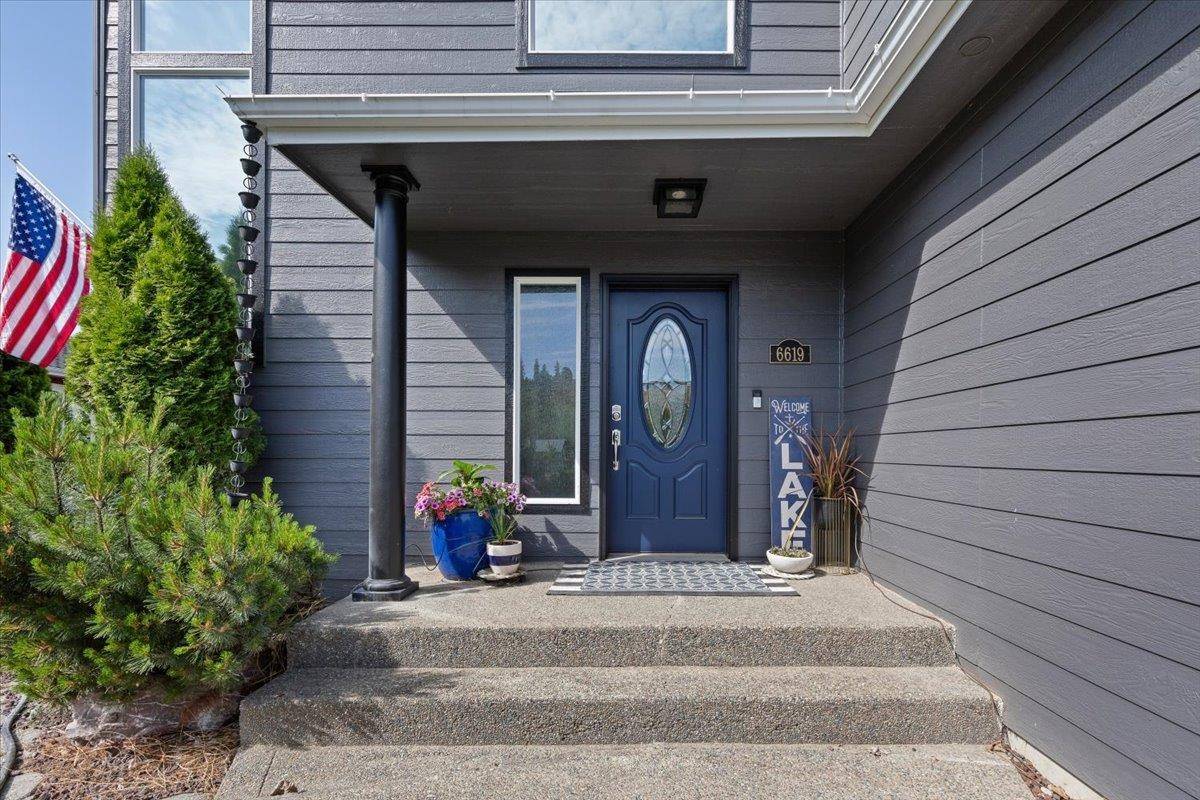 6619 Long Lake Dr, Nine Mile Falls, WA 99026