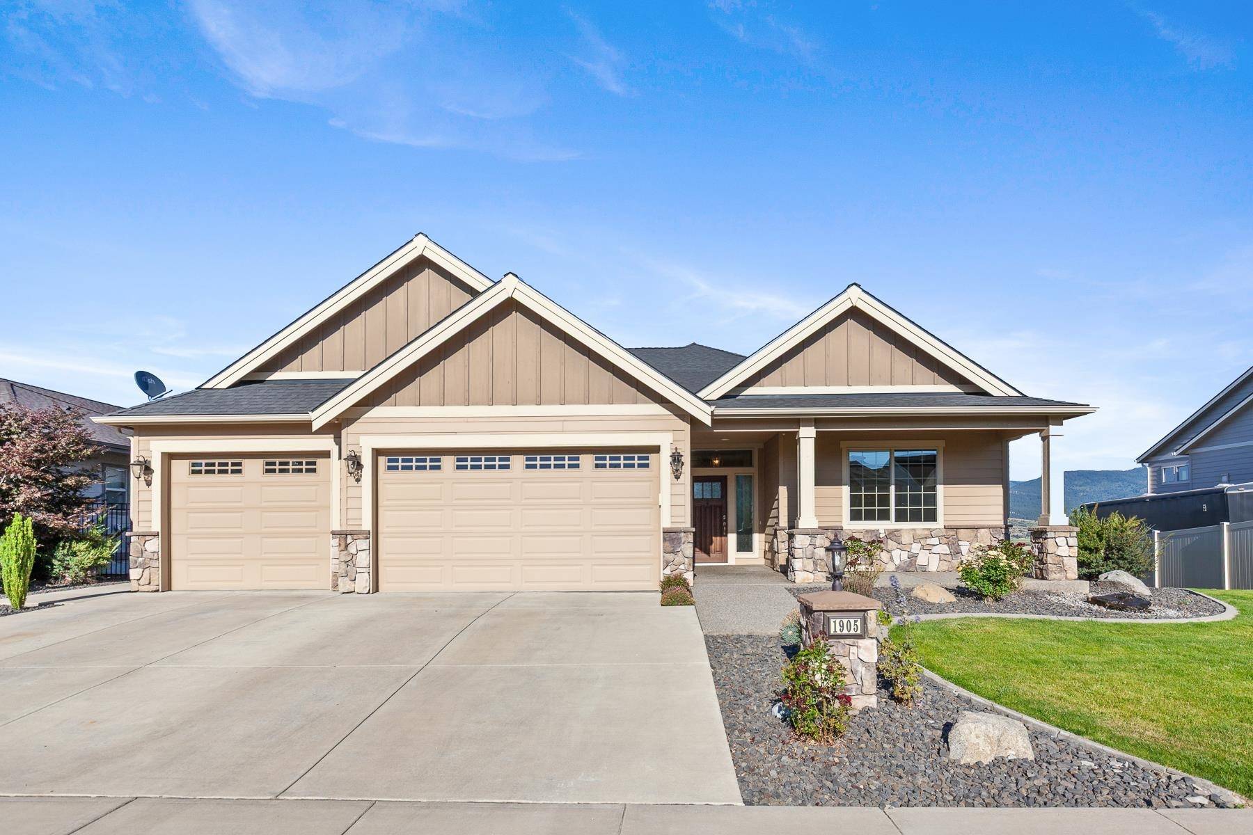1905 S Incline Dr, Spokane Valley, WA 99016
