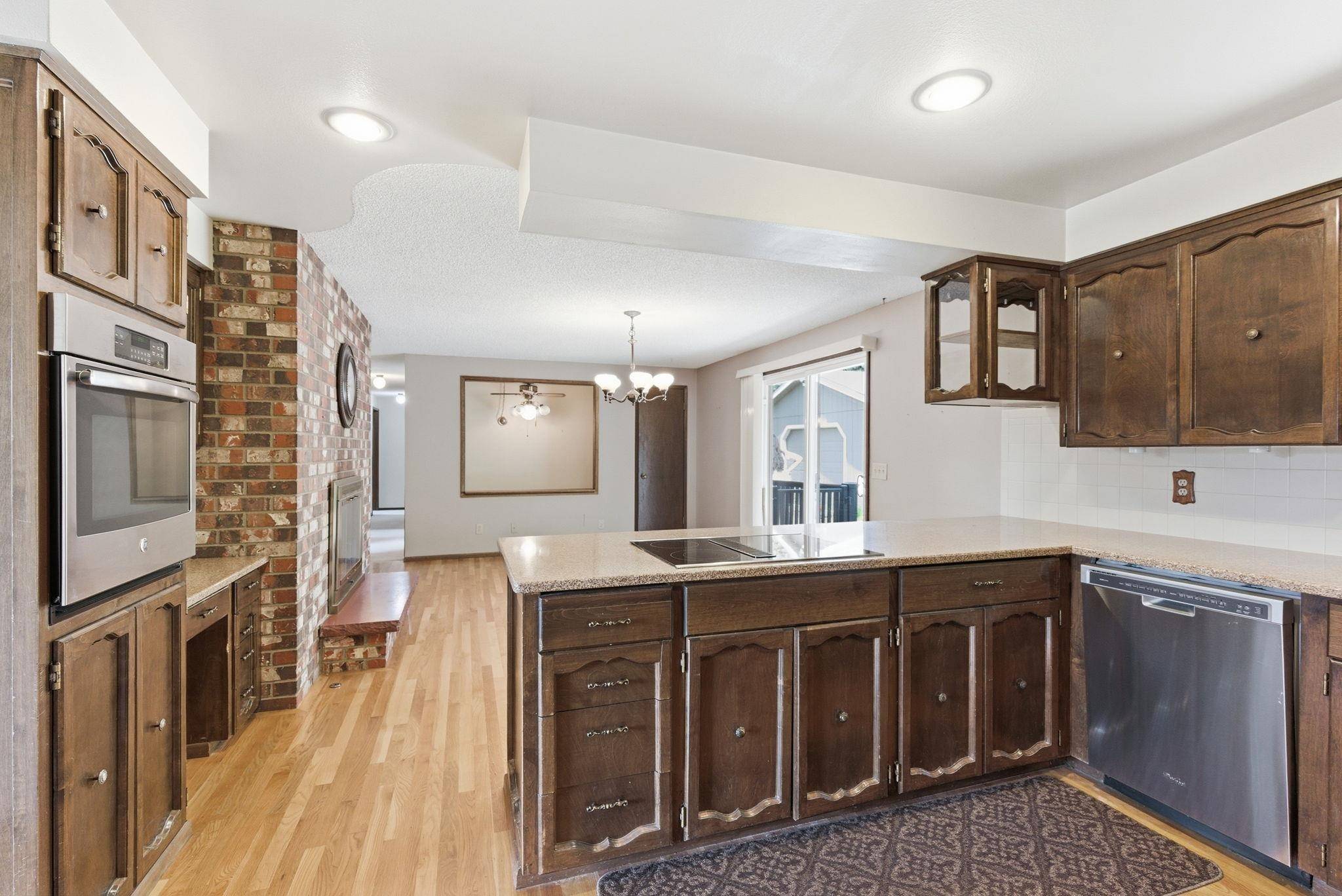 5207 S Dearborn Dr, Spokane, WA 99223