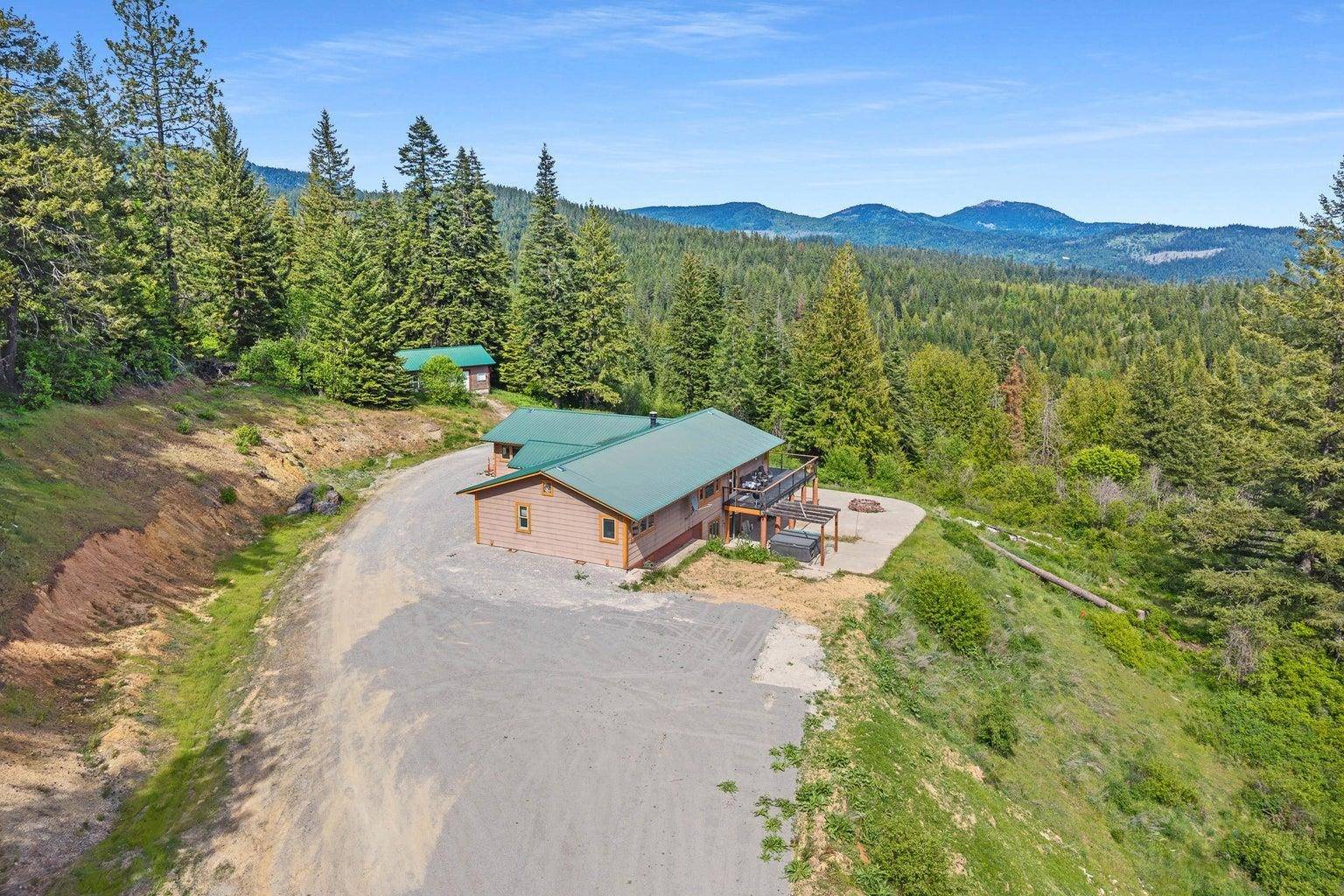 16027 N Koth Rd, Newman Lake, WA 99205