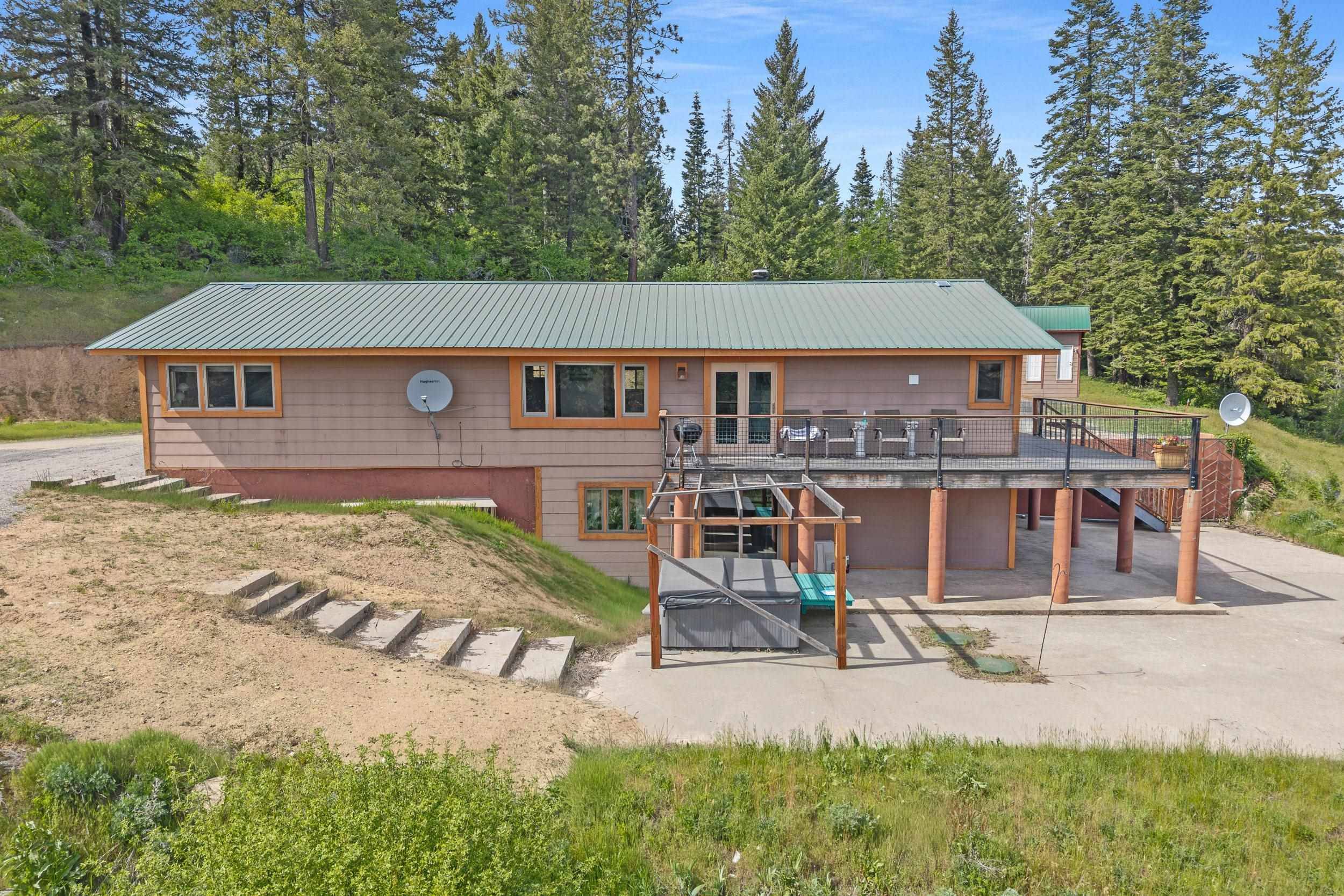 16027 N Koth Rd, Newman Lake, WA 99205