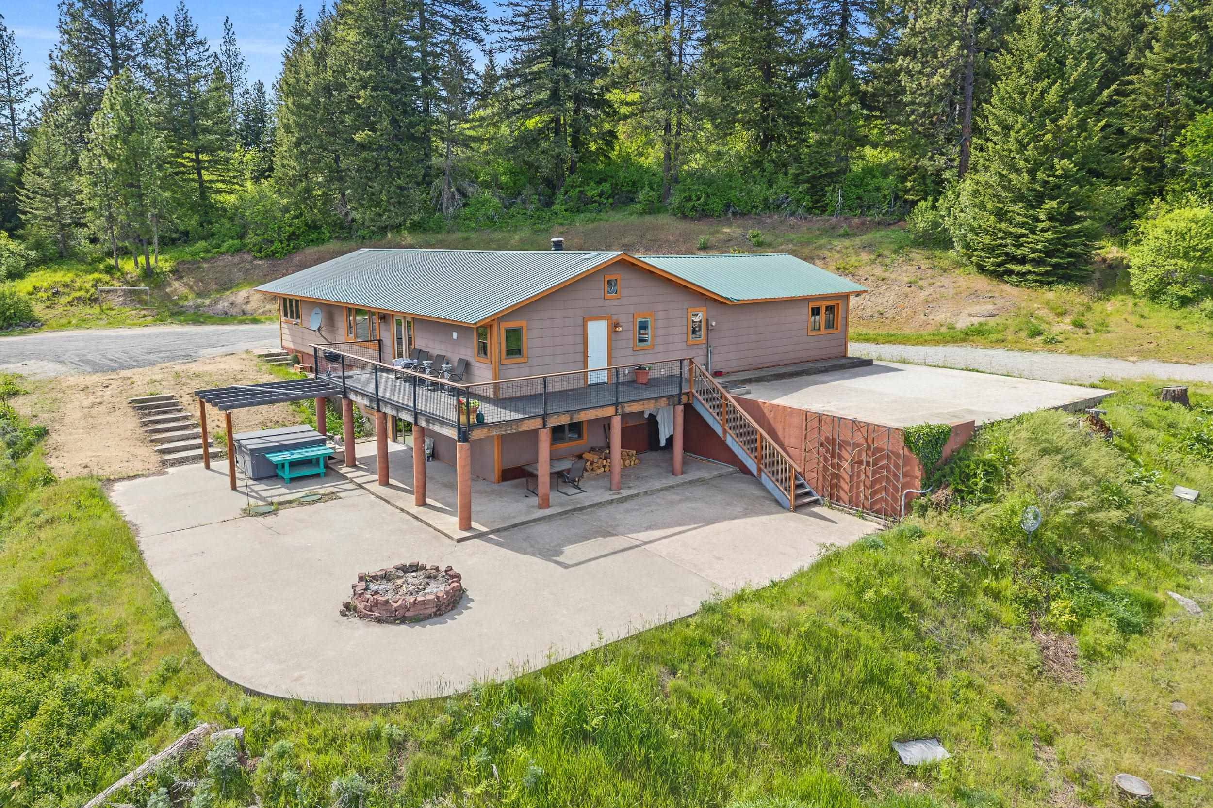 16027 N Koth Rd, Newman Lake, WA 99205