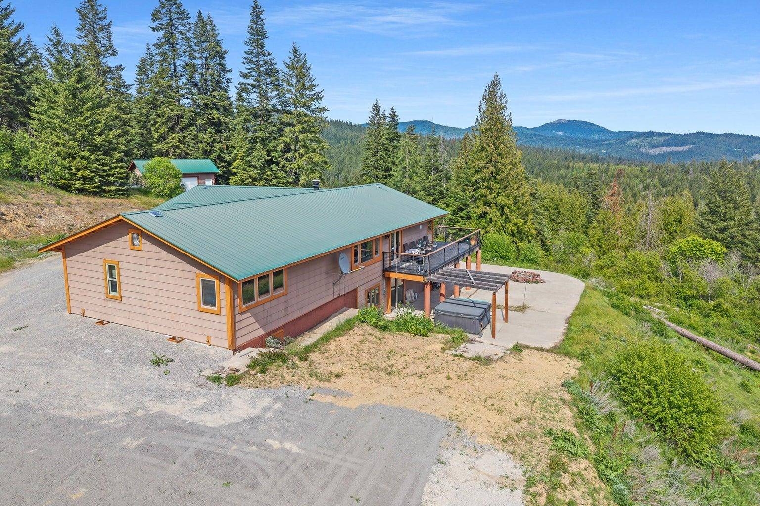 16027 N Koth Rd, Newman Lake, WA 99205
