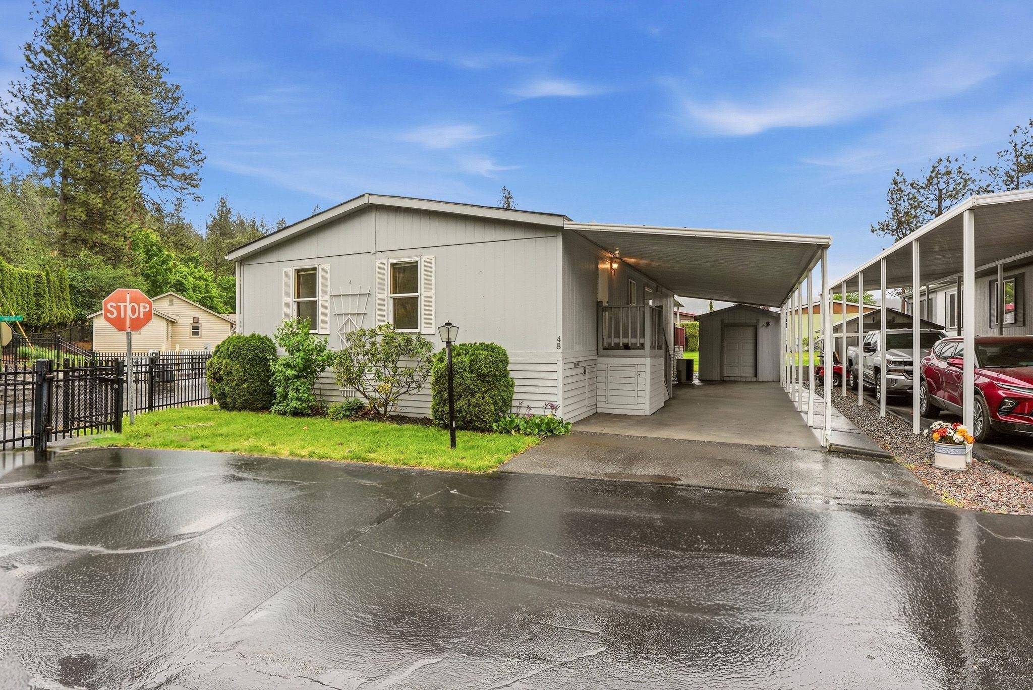 208 S Neyland Dr #48, Liberty Lake, WA 99019