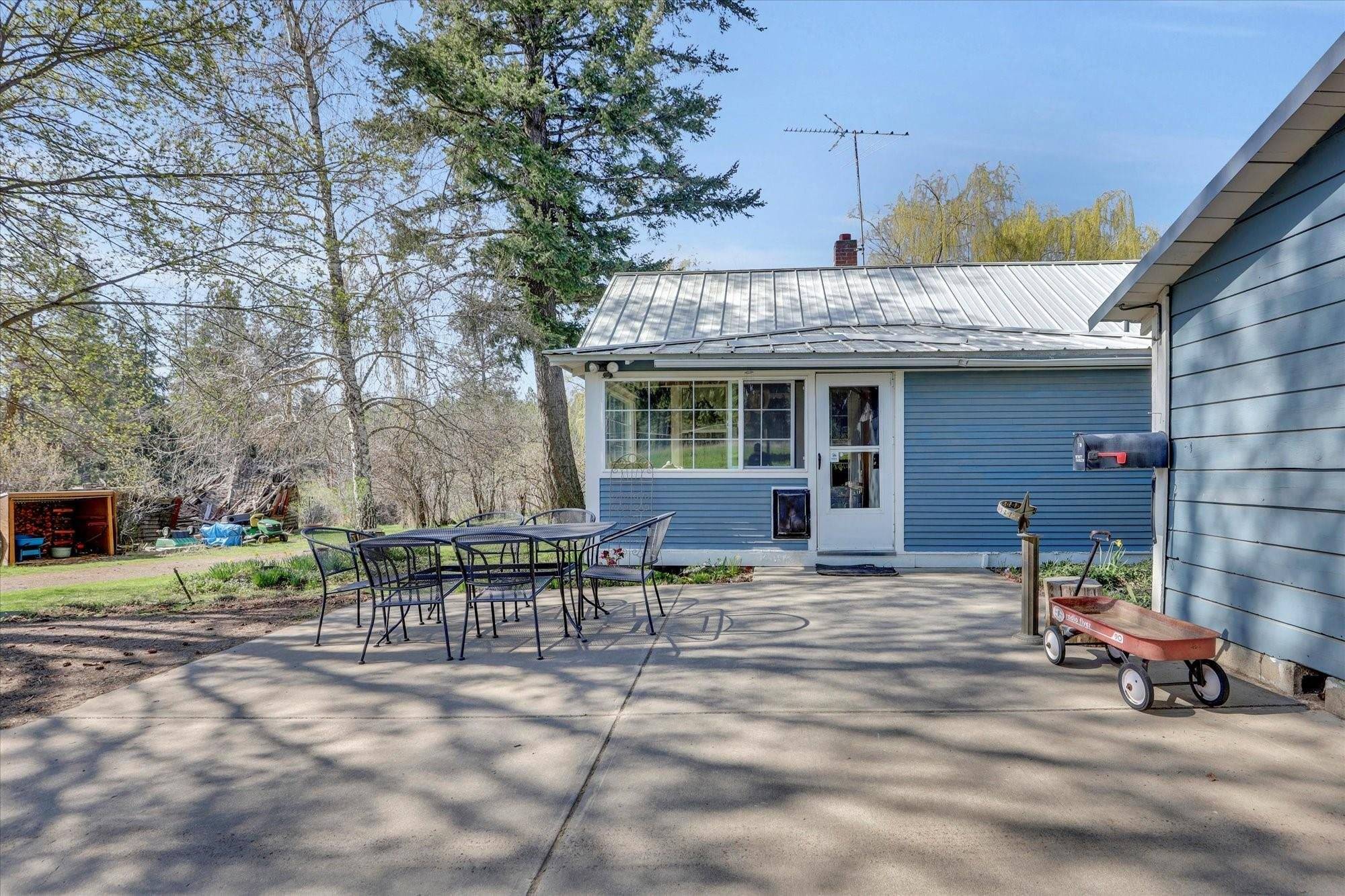 16812 W BIG SKY Ln, Nine Mile Falls, WA 99026