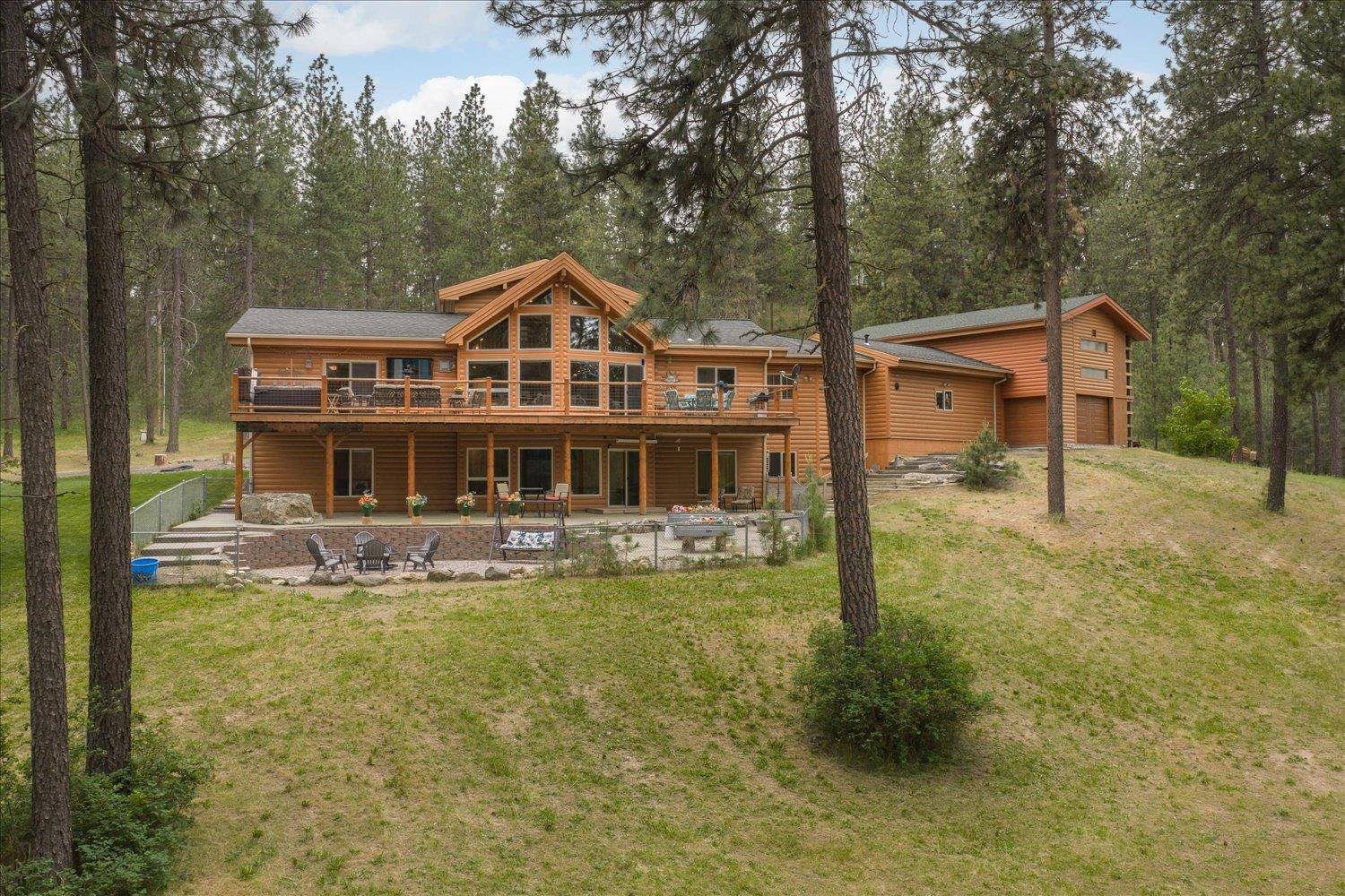 9114 S Thomas Mallen Rd, Cheney, WA 99004