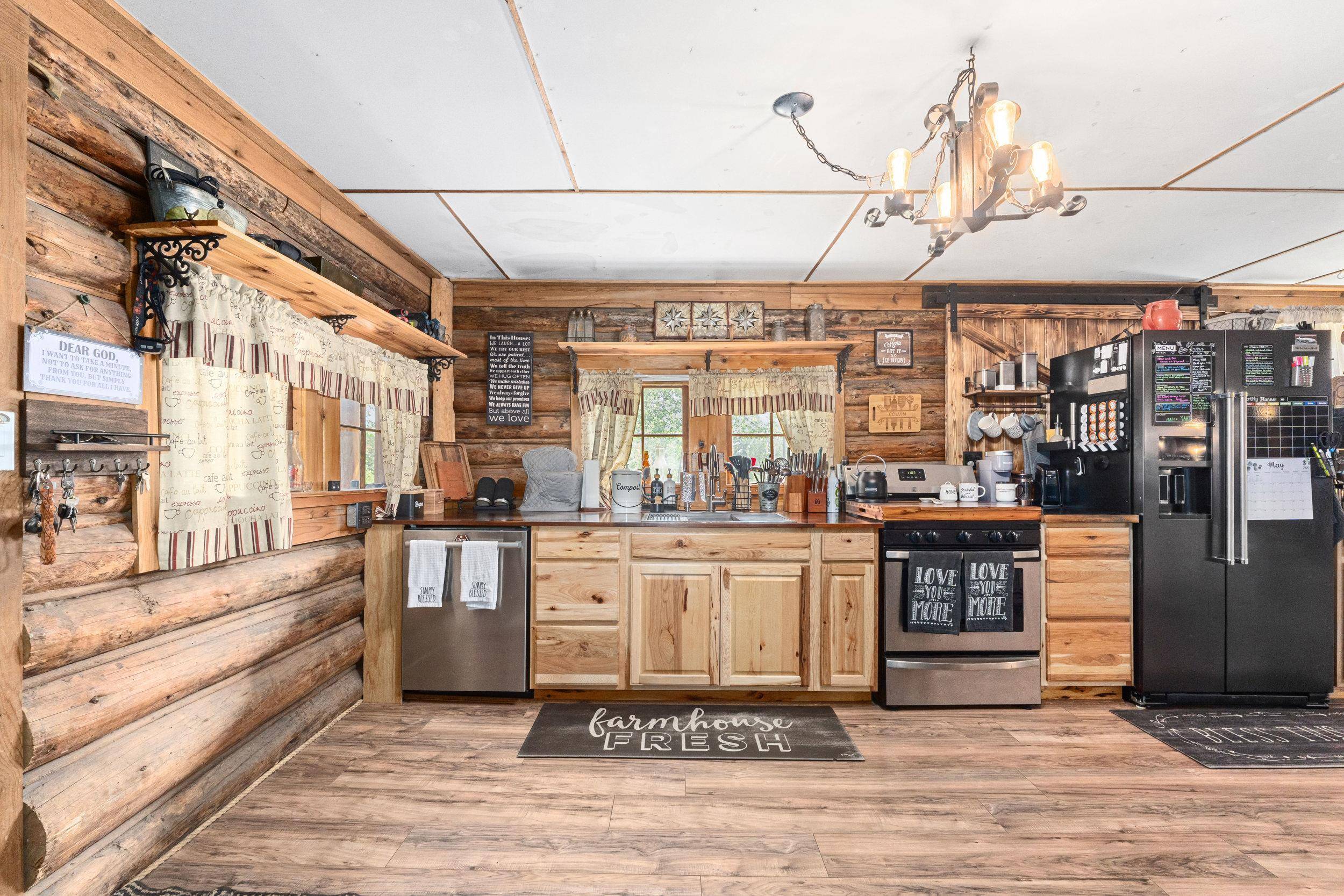 4045 Deer Creek Rd, Valley, WA 99109