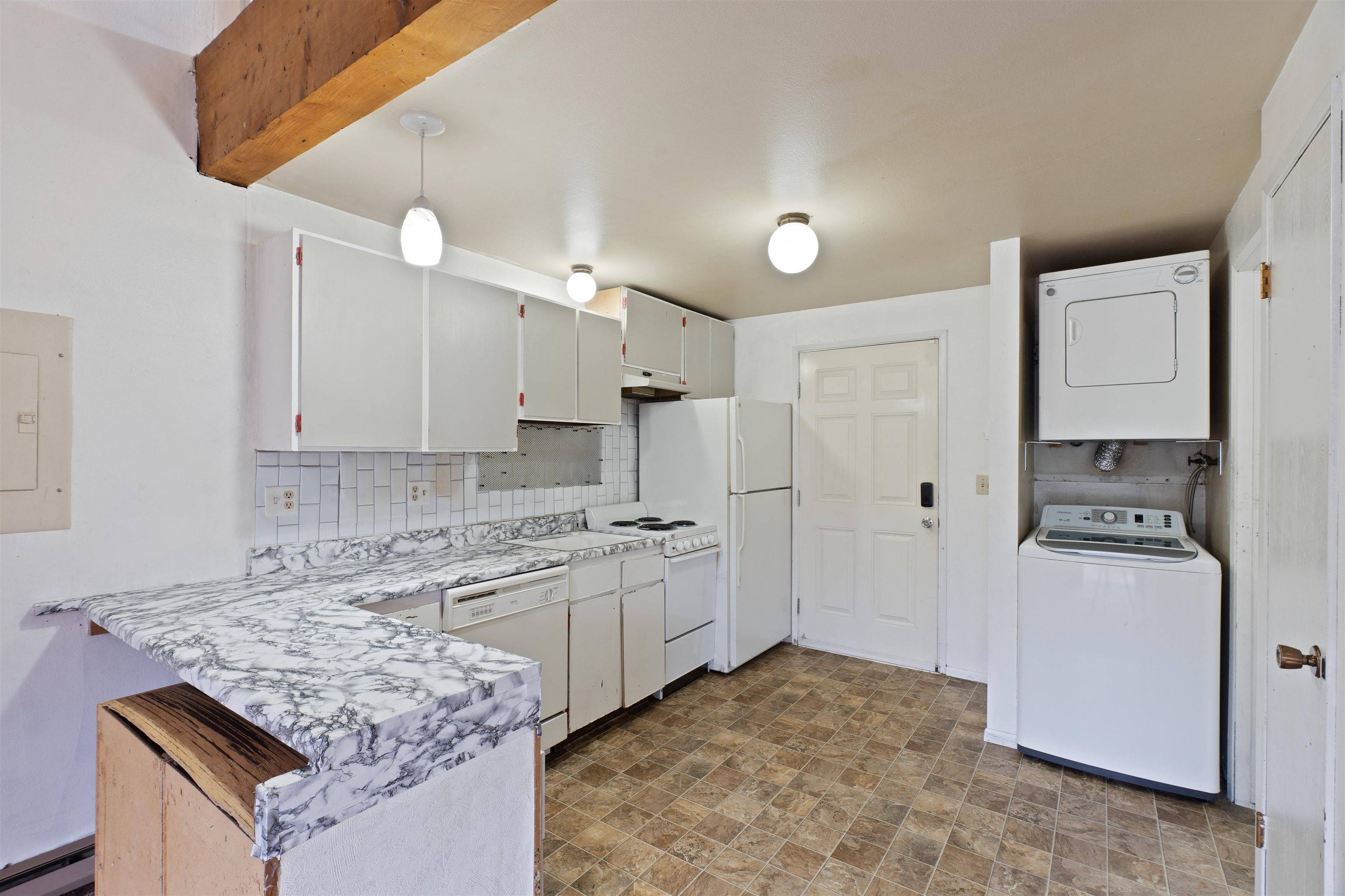 3018 E Jackson Ave, Spokane, WA 99207