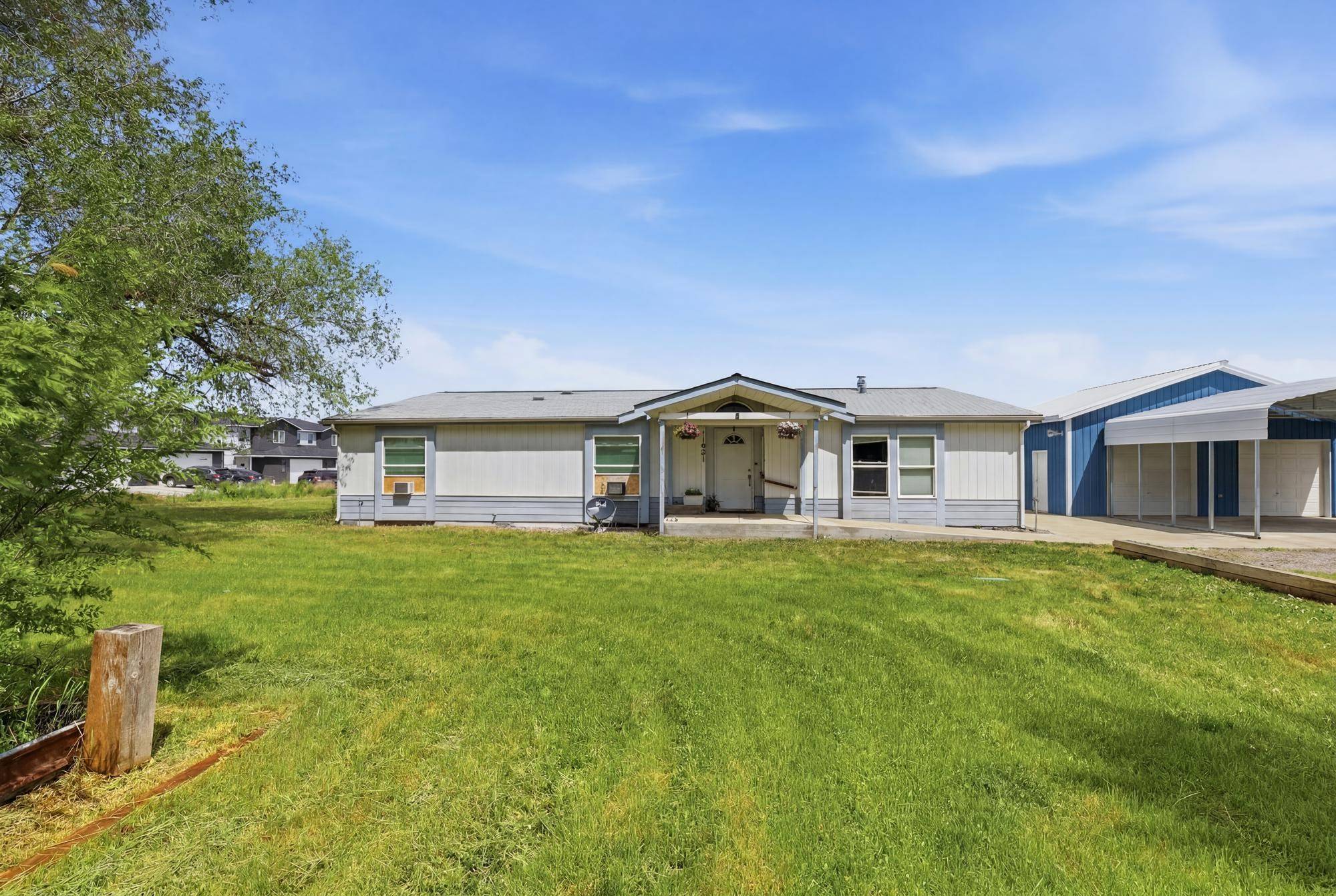 17621 E Mission Ave, Spokane Valley, WA 99016