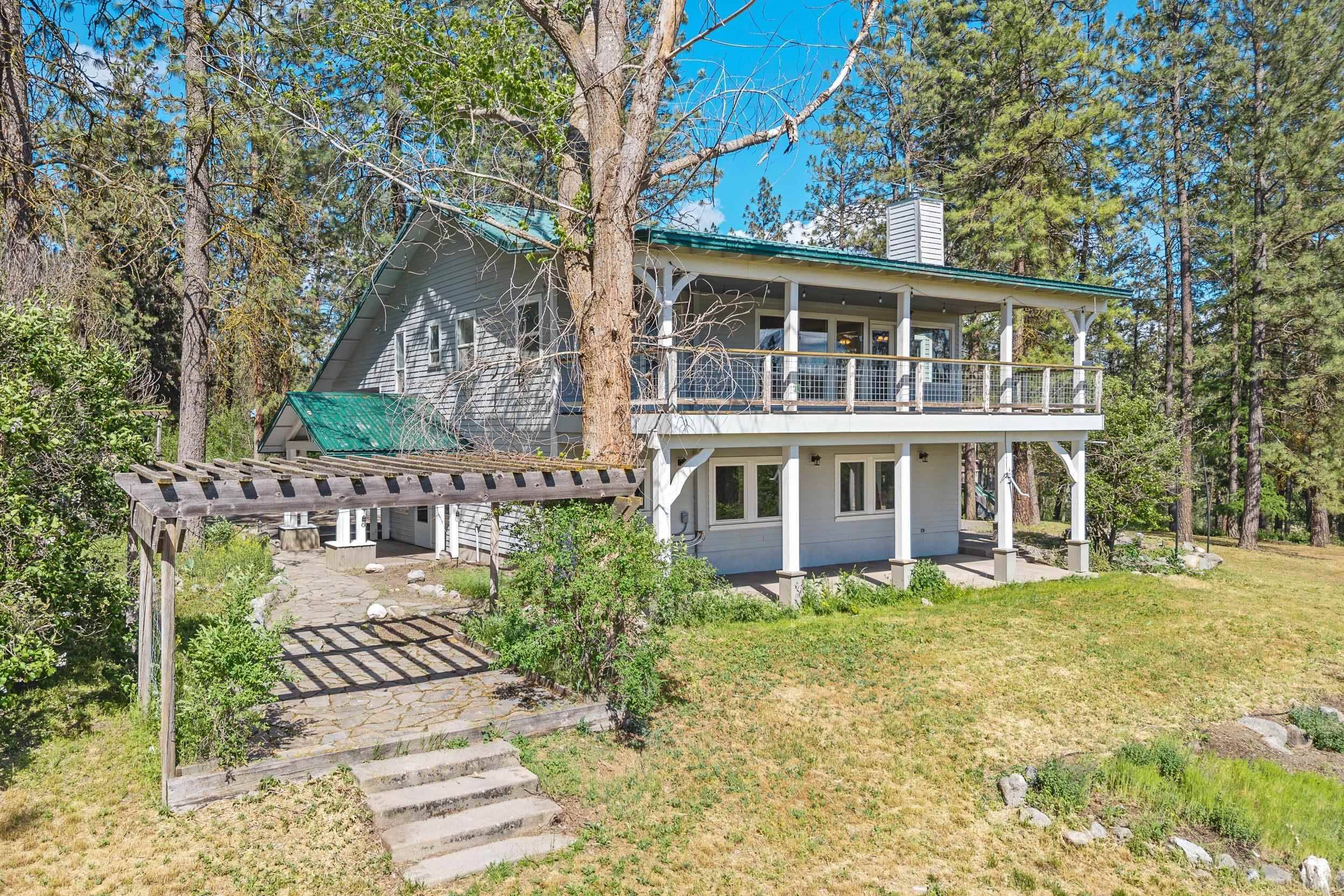 998 C Artman-Gibson Rd, Colville, WA 99114