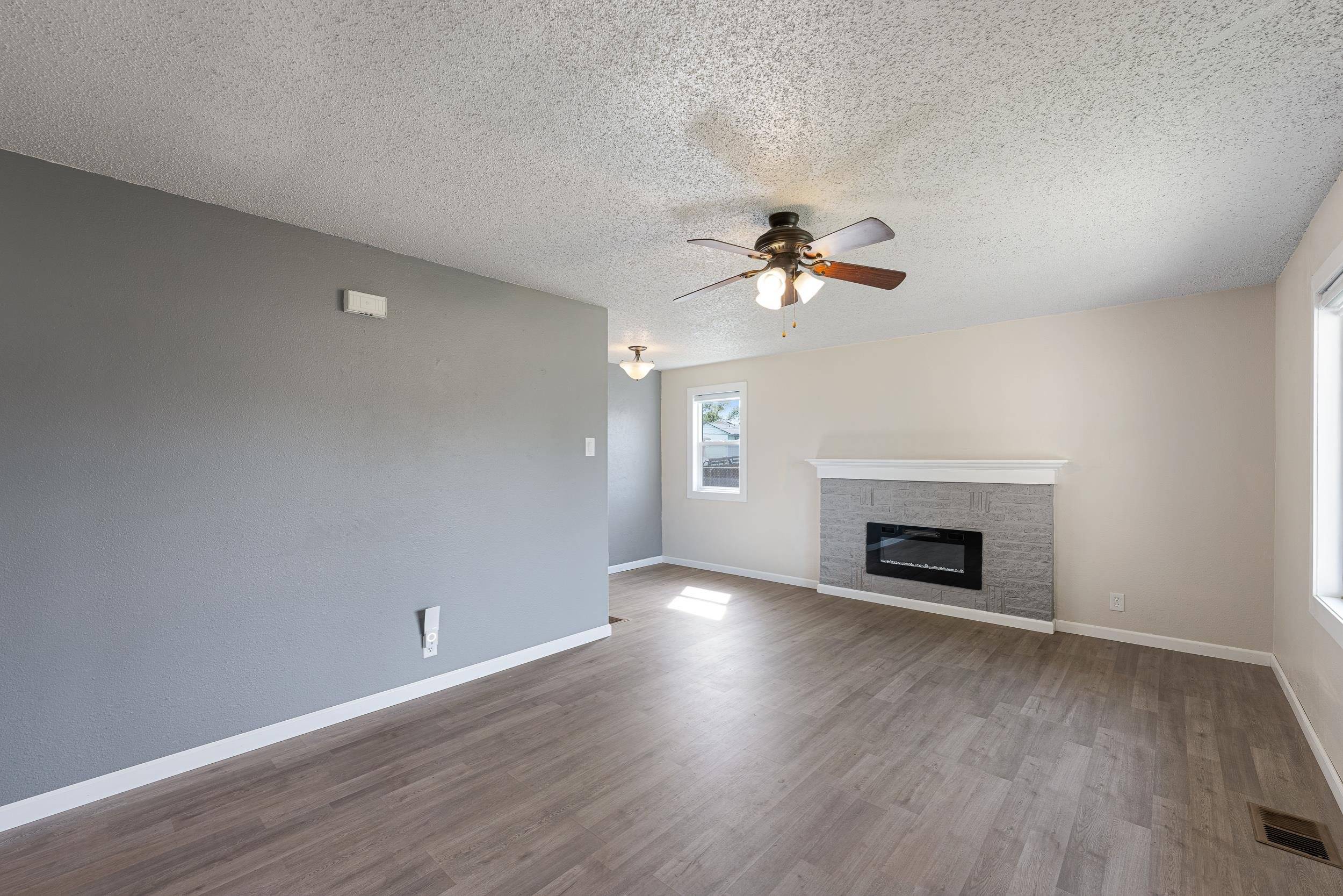 2304 E Rockwell Ave, Spokane, WA 99207