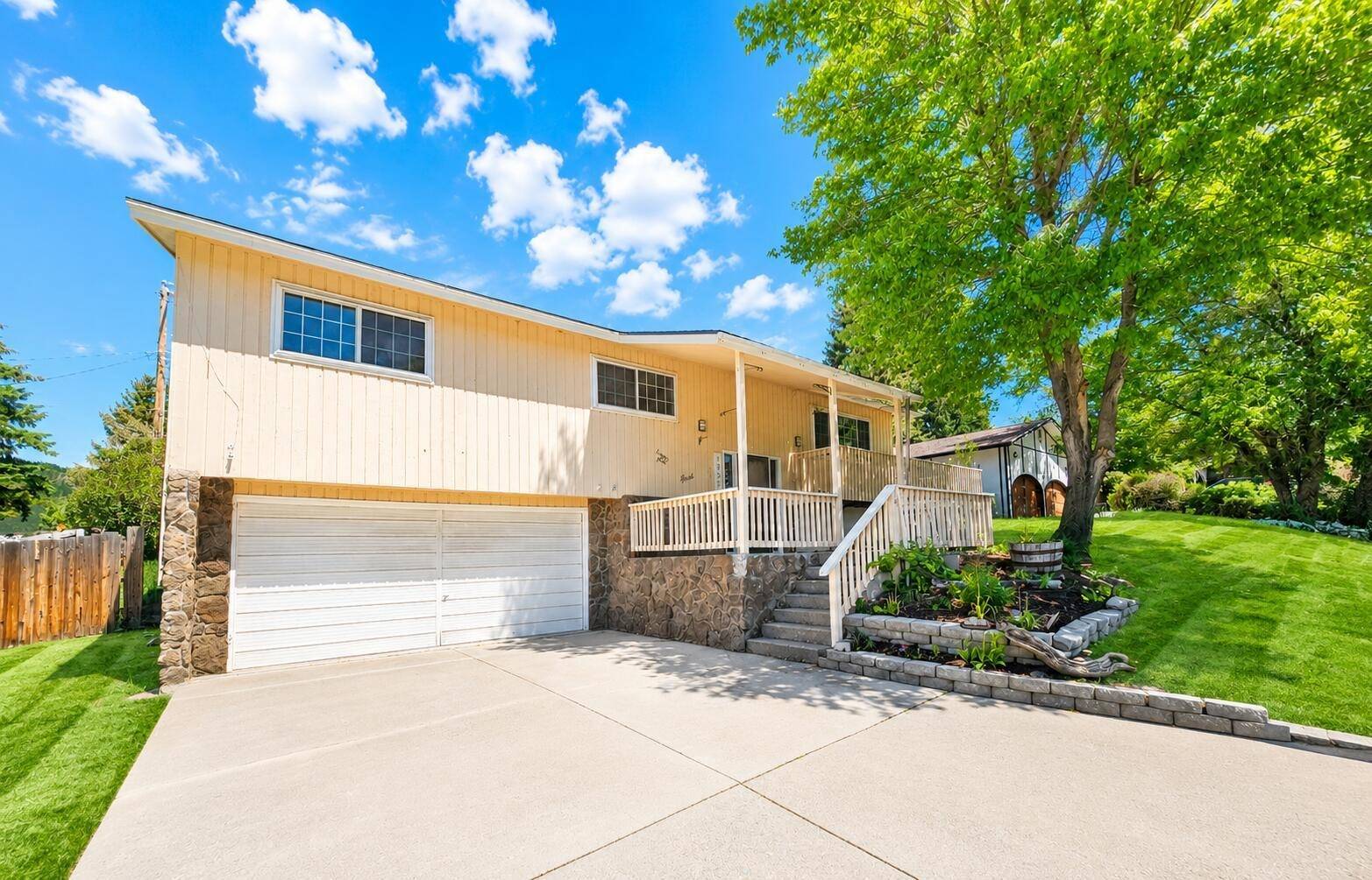 1321 E Elep Ave, Colville, WA 99114
