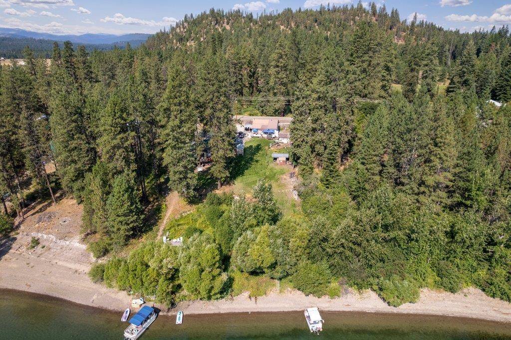 7693 LeClerc S Rd, Newport, WA 99156