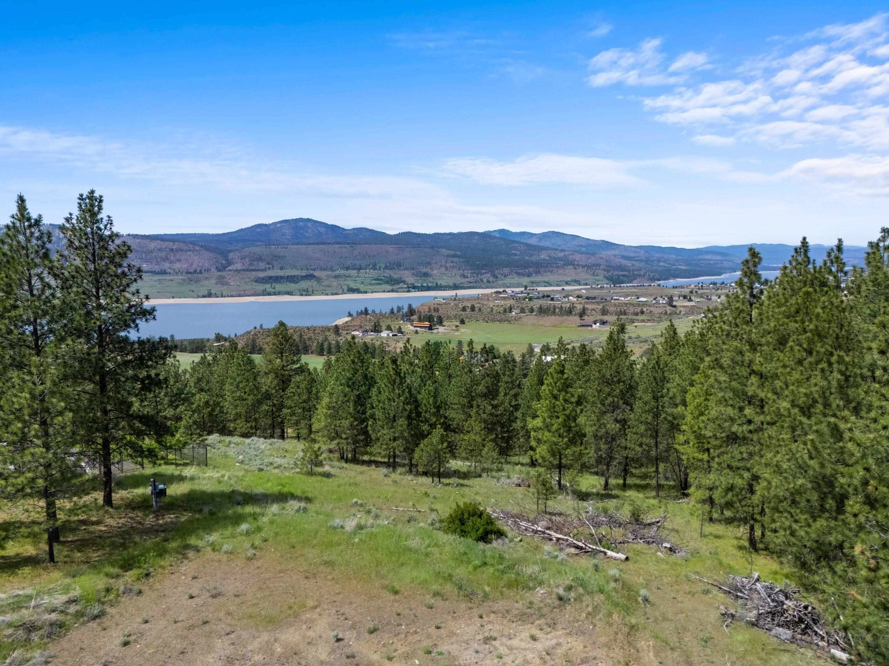 30485 River Bend Ln E, Davenport, WA 99122