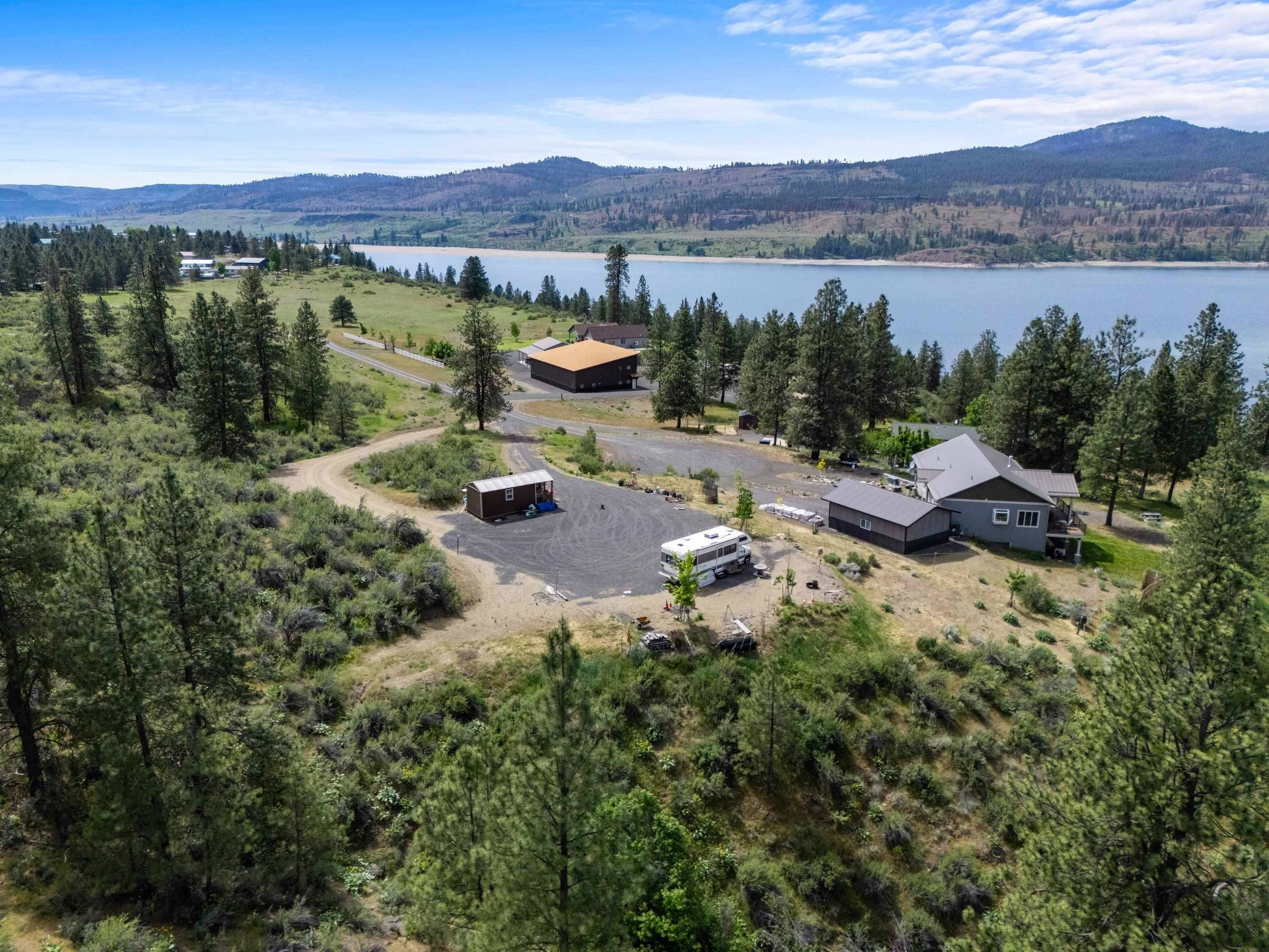 30495 Forks View Dr E., Davenport, WA 99122