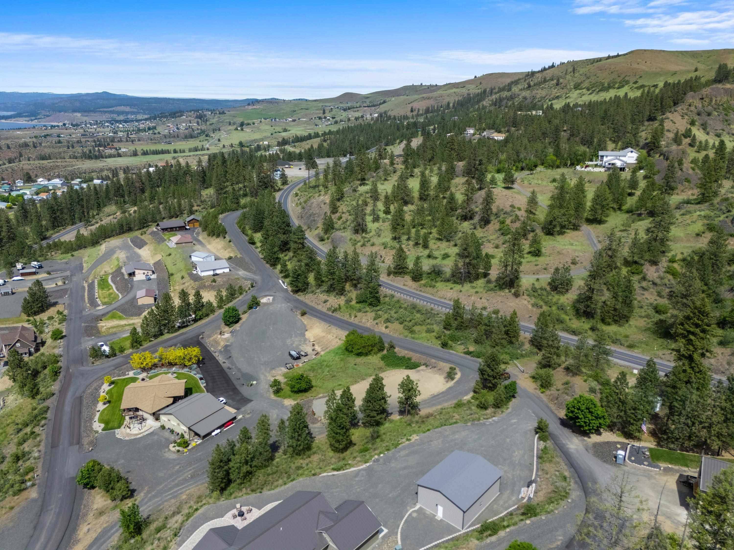 39677 Vantage Pt N, Seven Bays, WA 99122