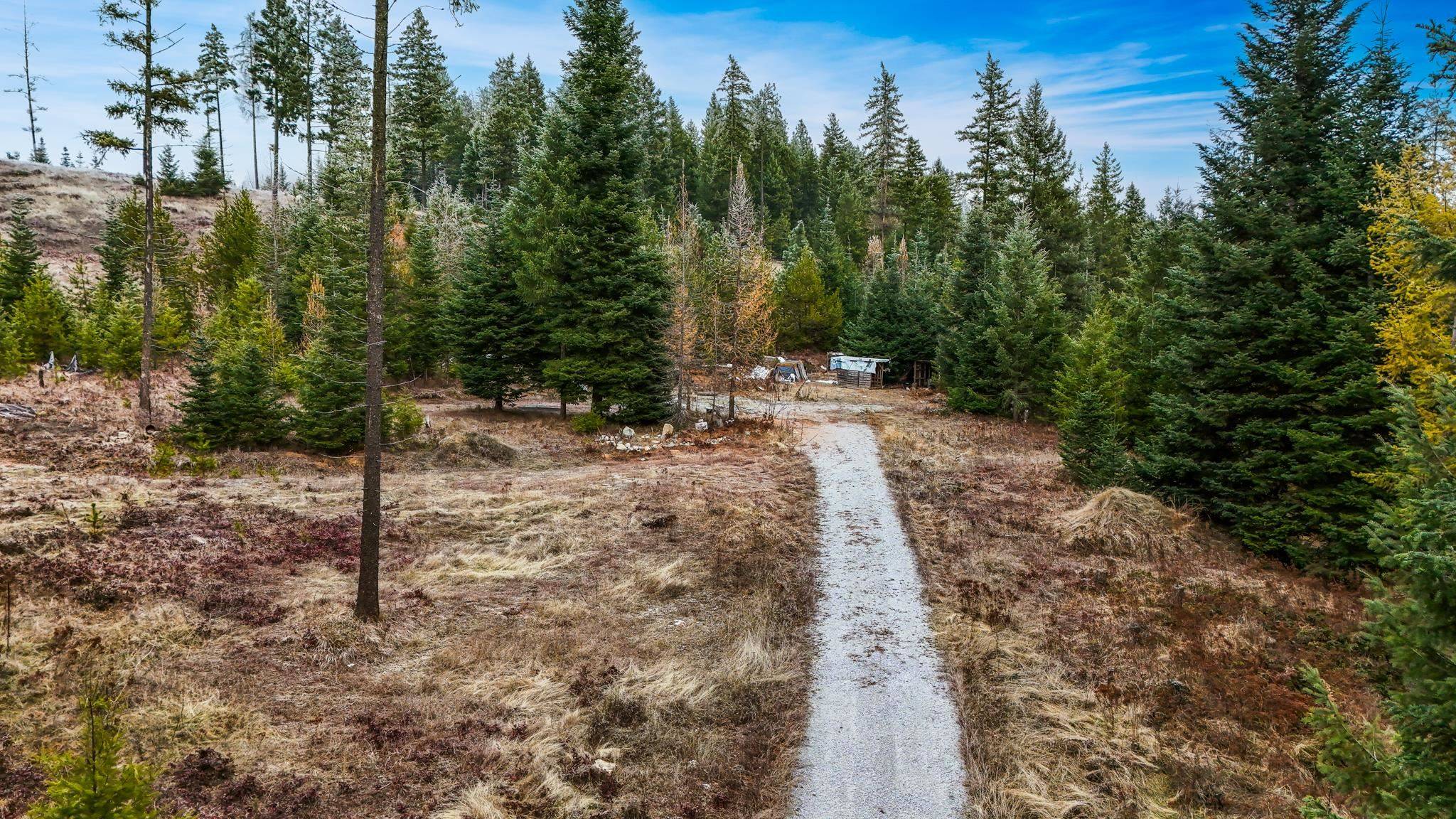 872 McGowen Rd, Newport, WA 99156