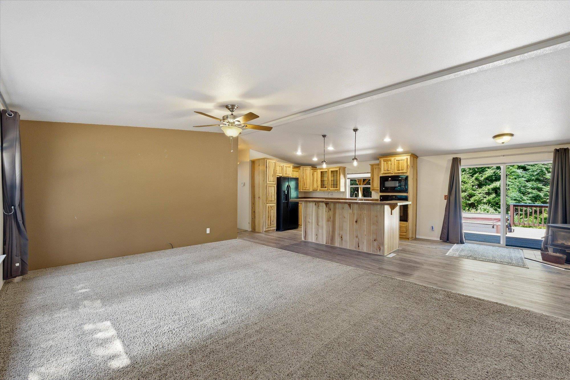 1142 Driskill Rd, Newport, WA 99156