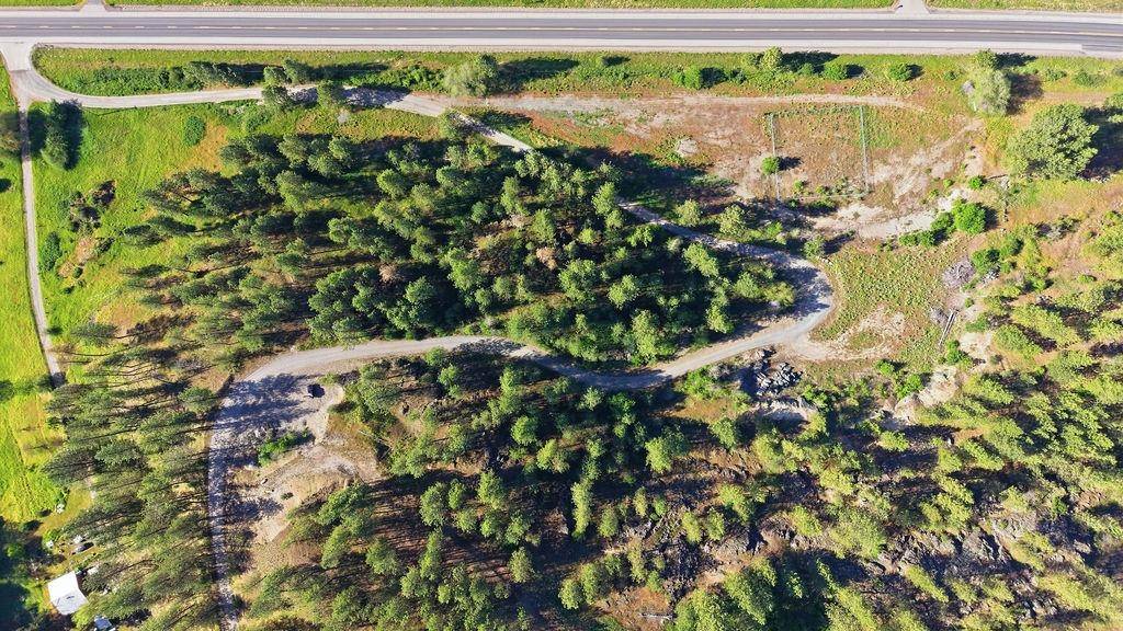 1763 K Hwy 395, Chewelah, WA 99109