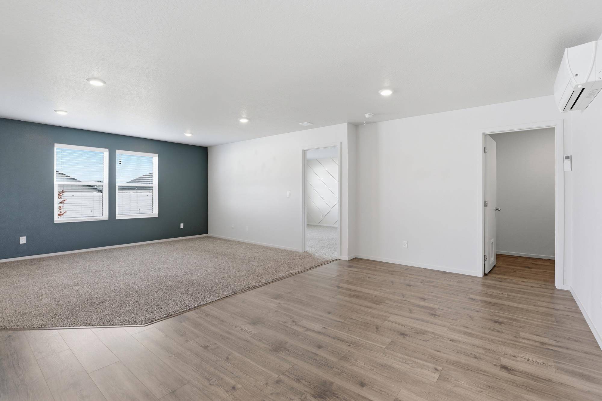 2012 E Boskoop St, Deer Park, WA 99006