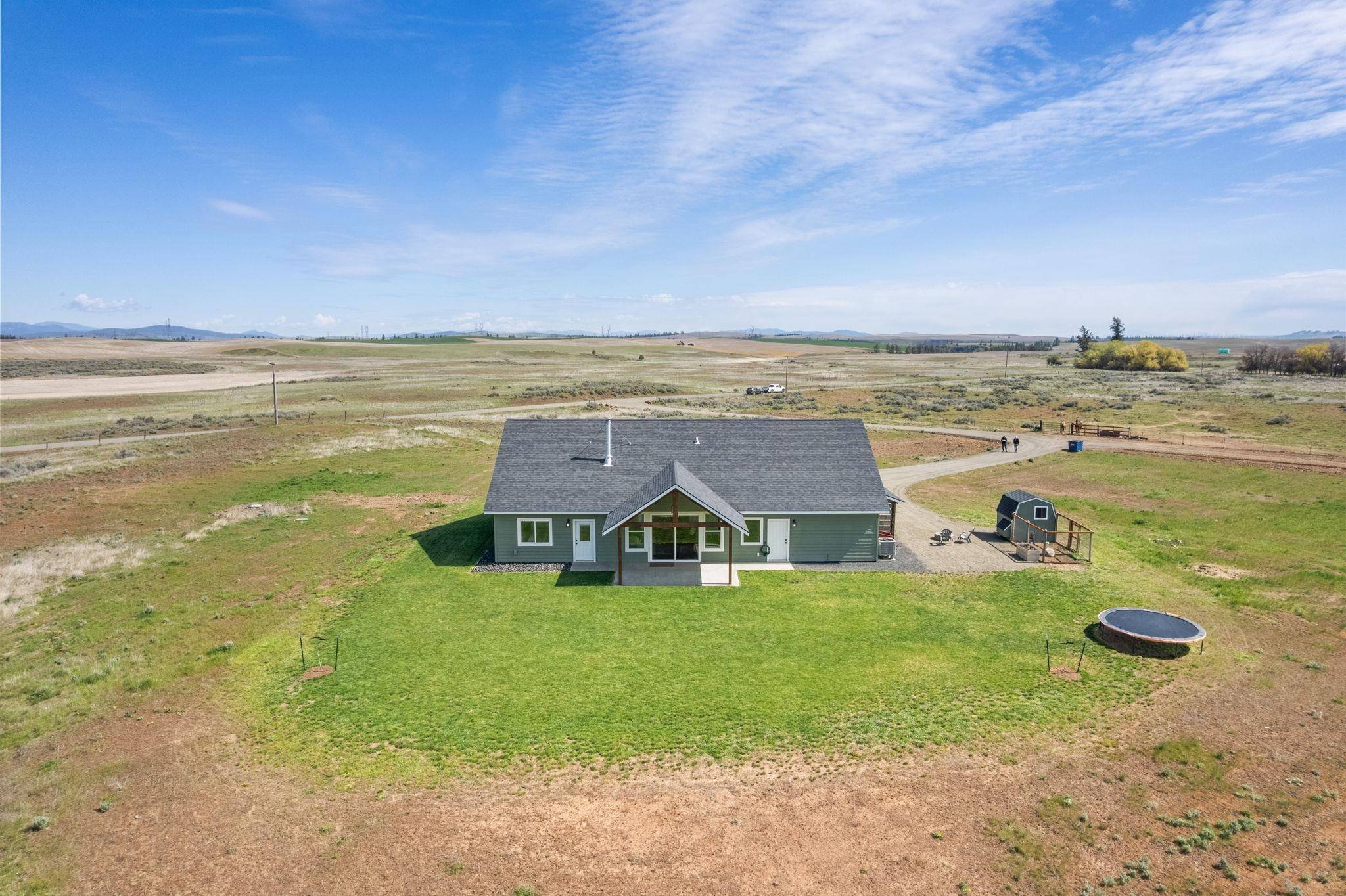 42132 Zeimantz RD E Rd, Davenport, WA 99122