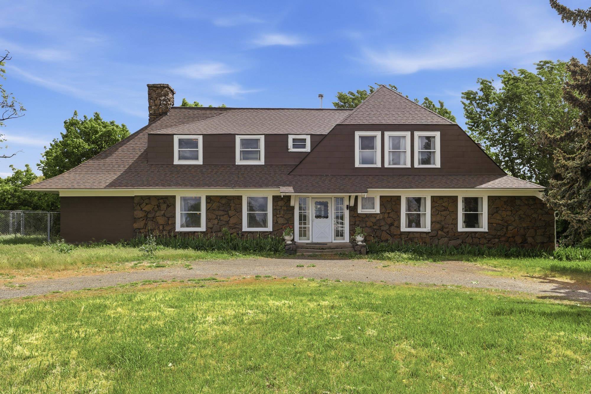 1625 S Hayford Rd, Spokane, WA 99224